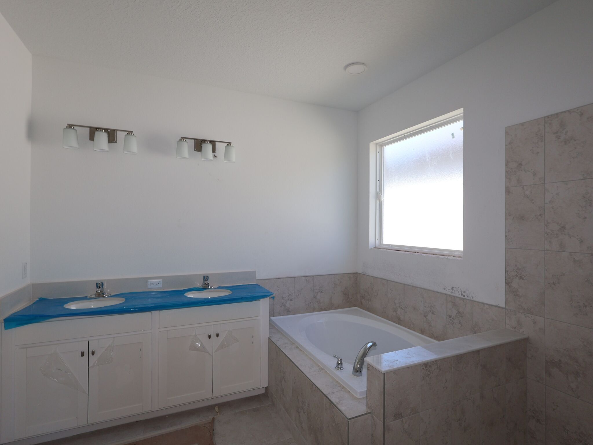 Owner's Bathroom