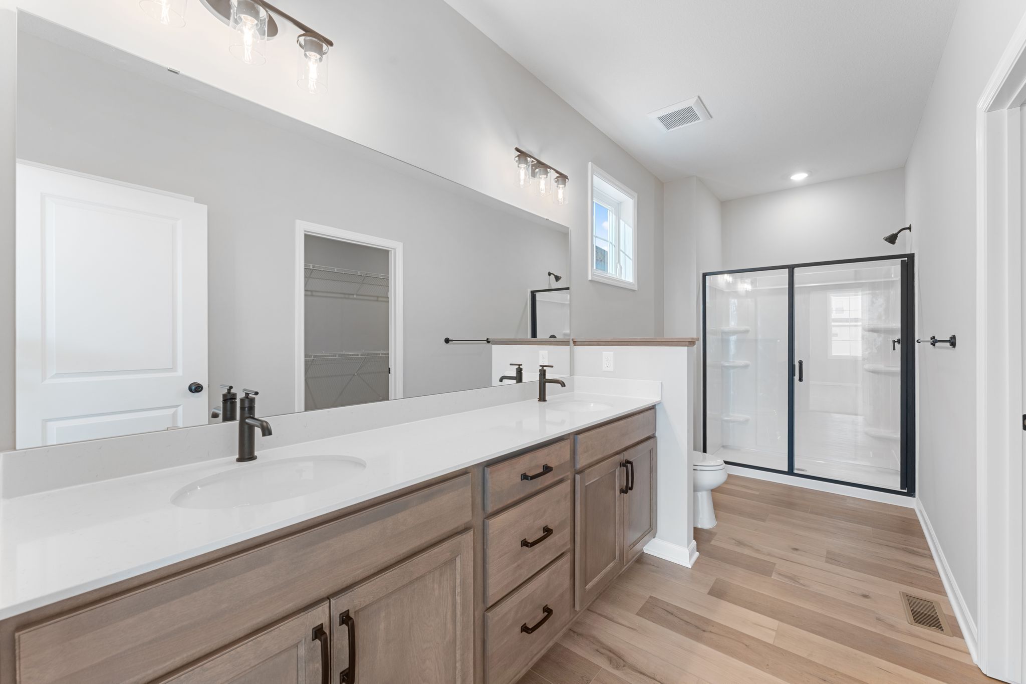 Owner's Bathroom