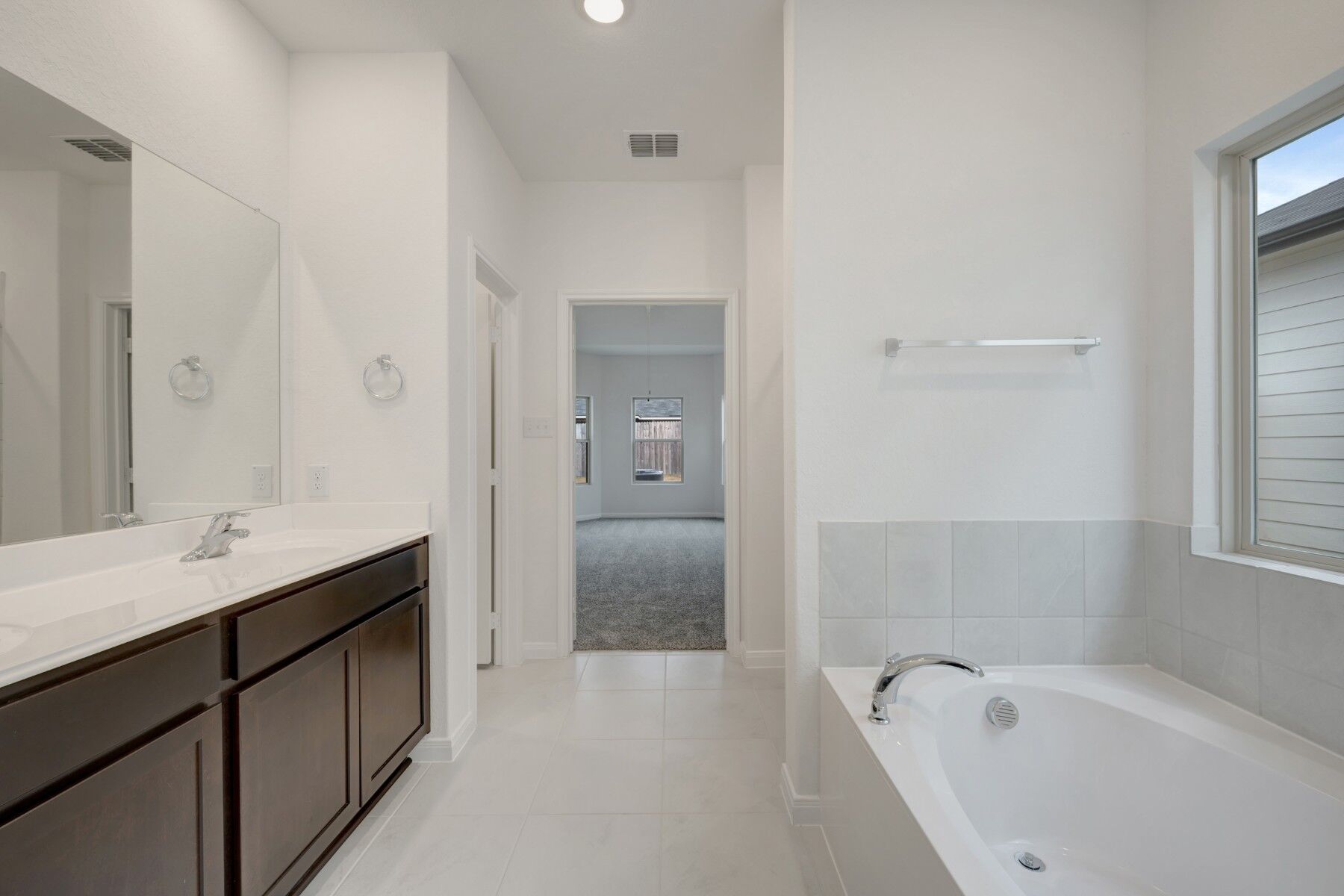 Owner's Bathroom