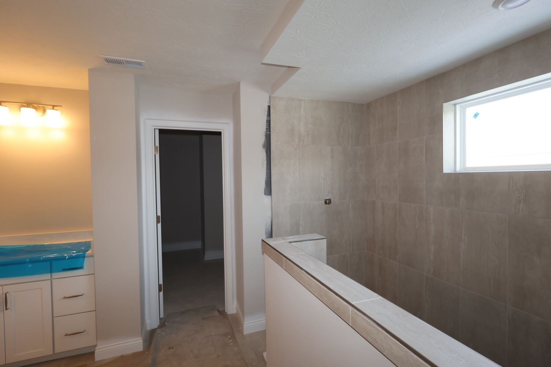 Owner's Bathroom