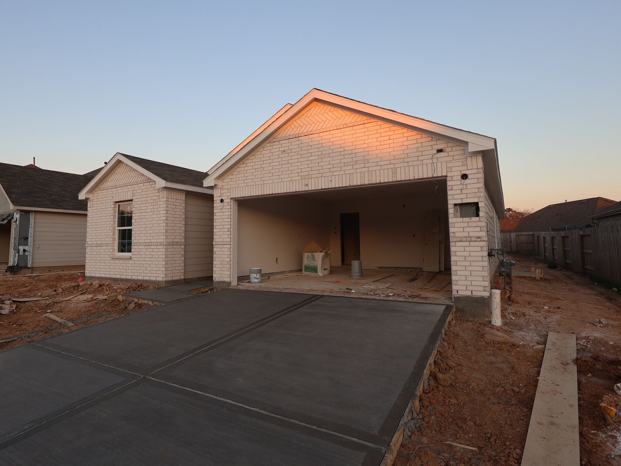 22516 Pagoda Dogwood Branch Drive