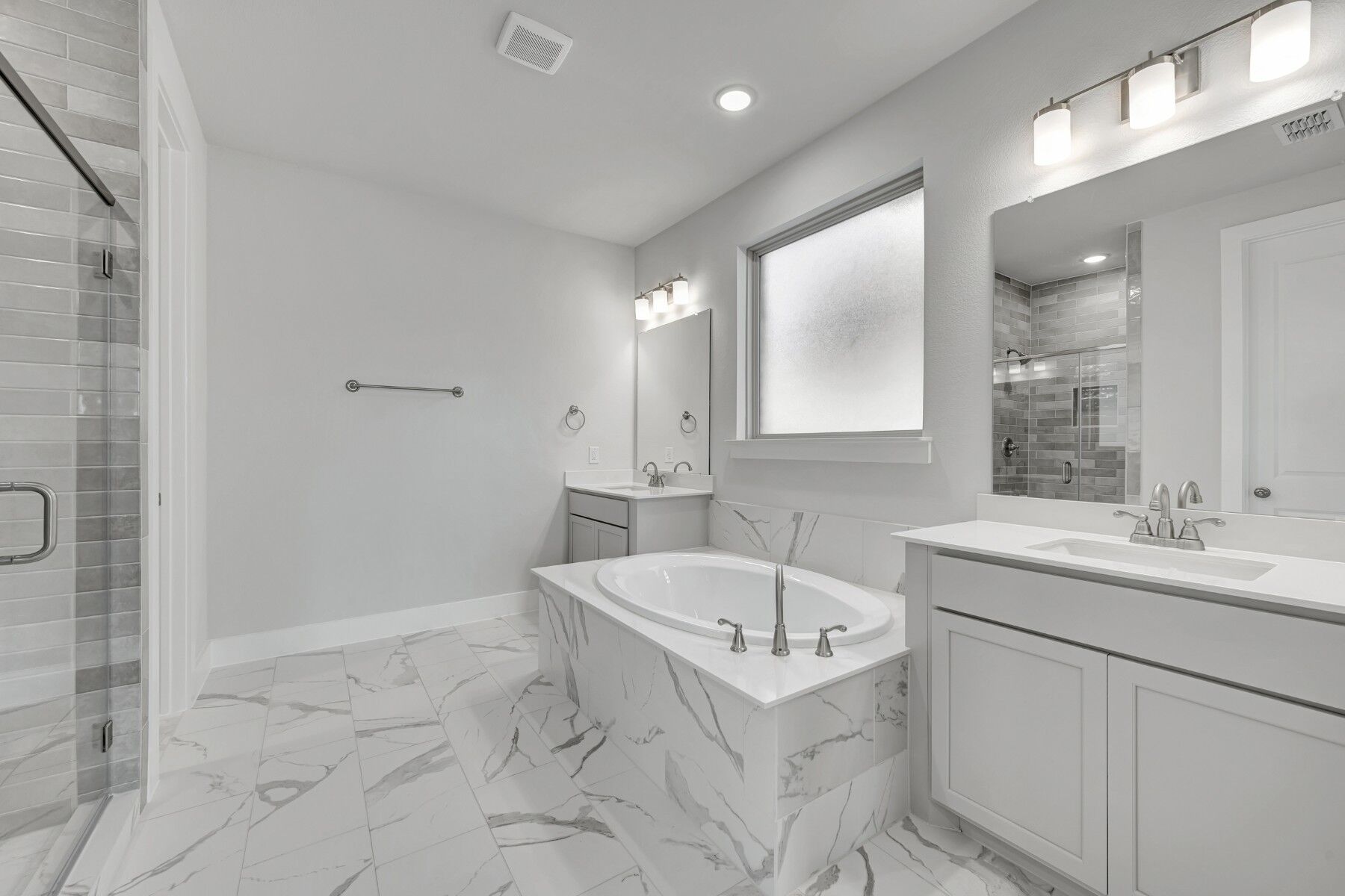 Owner's Bathroom