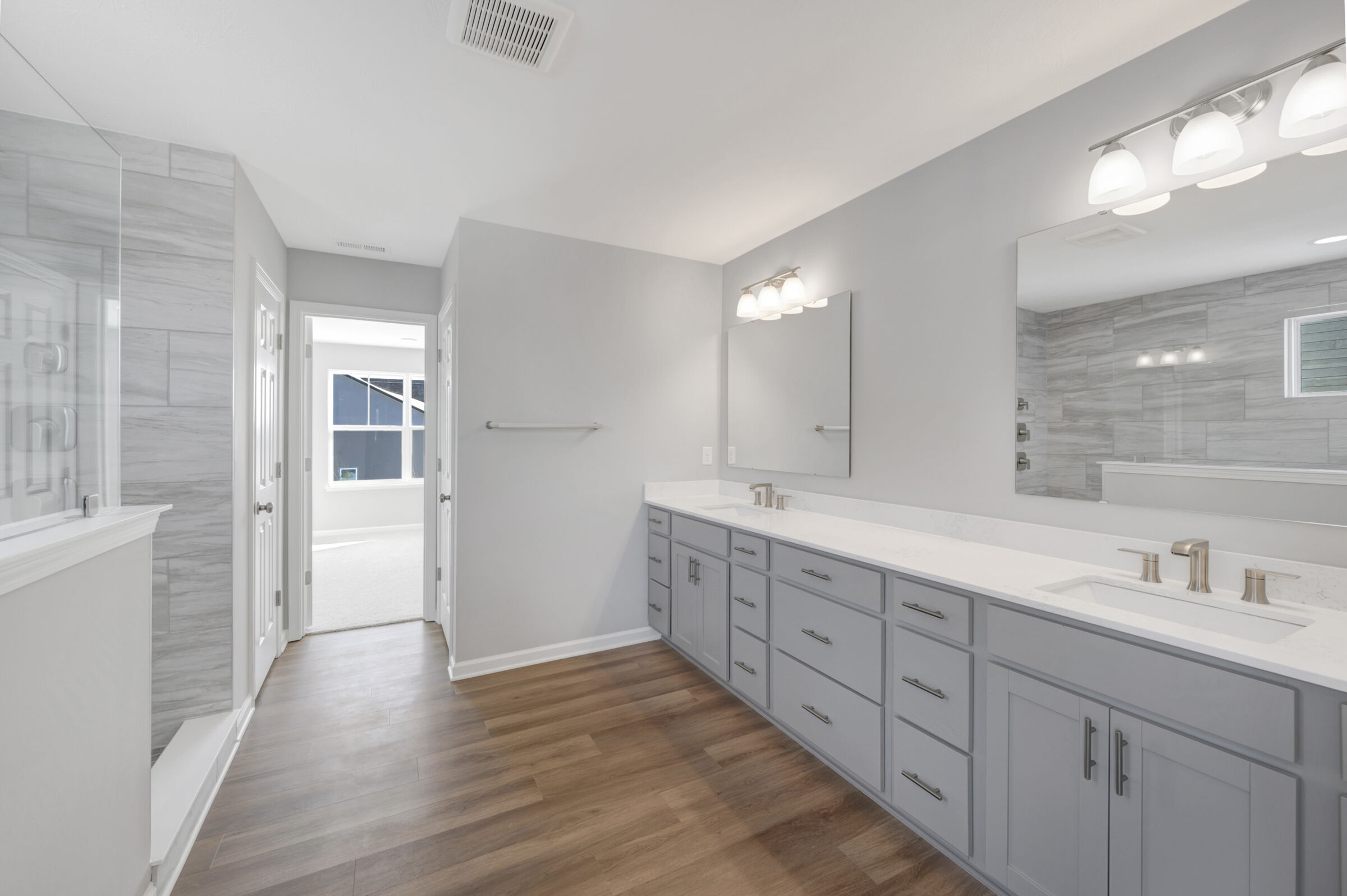 Owner's Bathroom