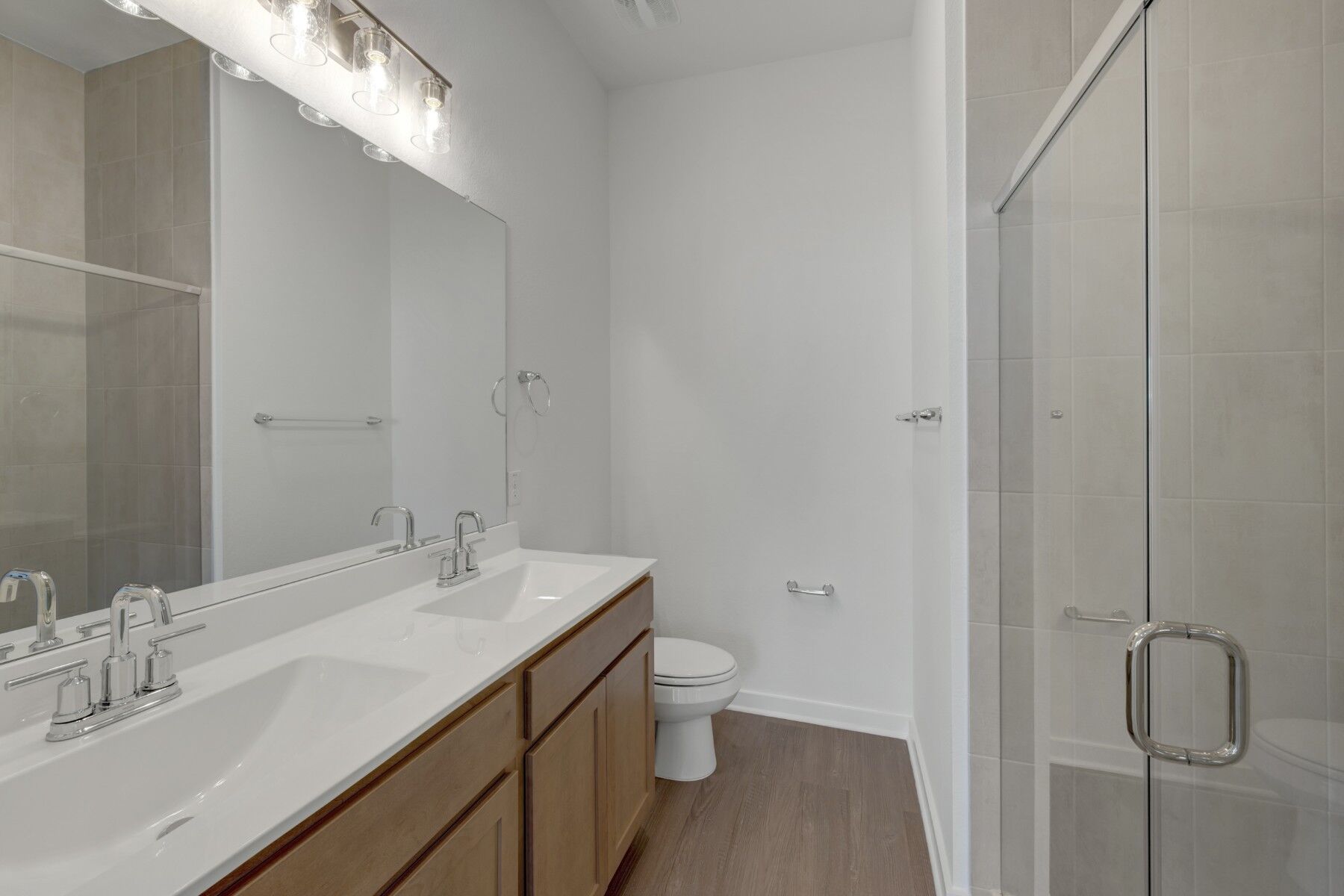 Owner's Bathroom