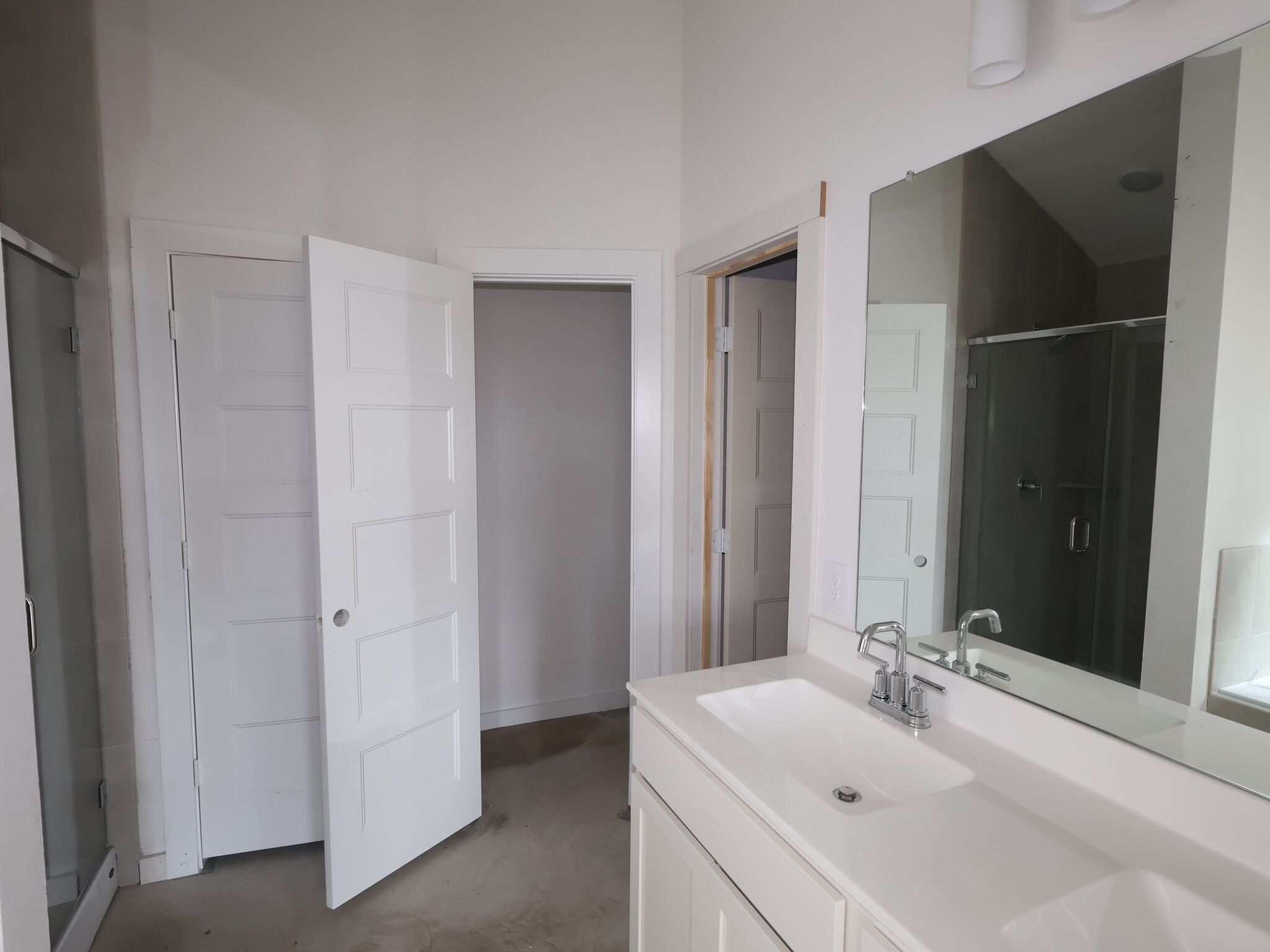 Owner's Bathroom