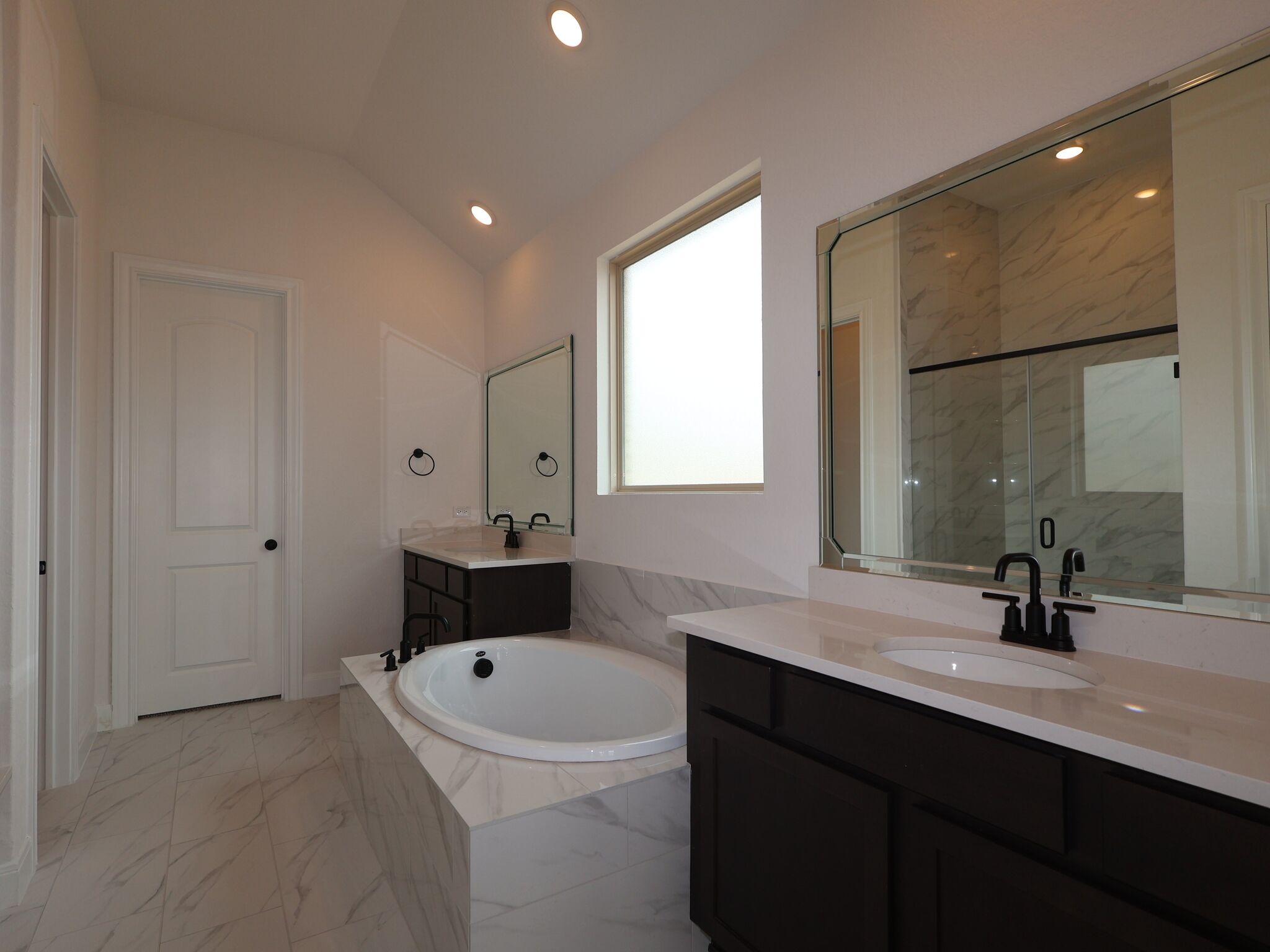 Owner's Bathroom
