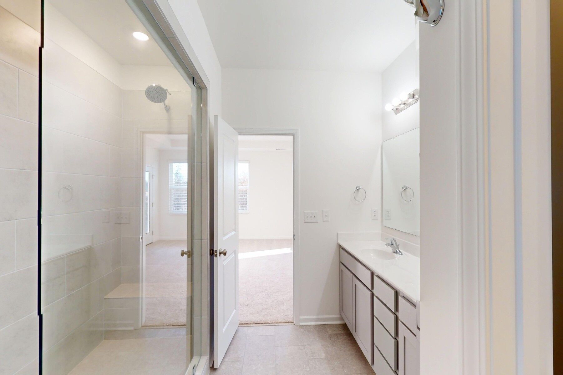 Owner's Bathroom