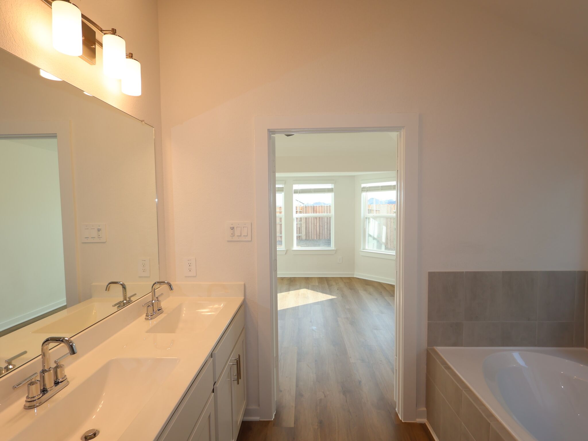 Owner's Bathroom