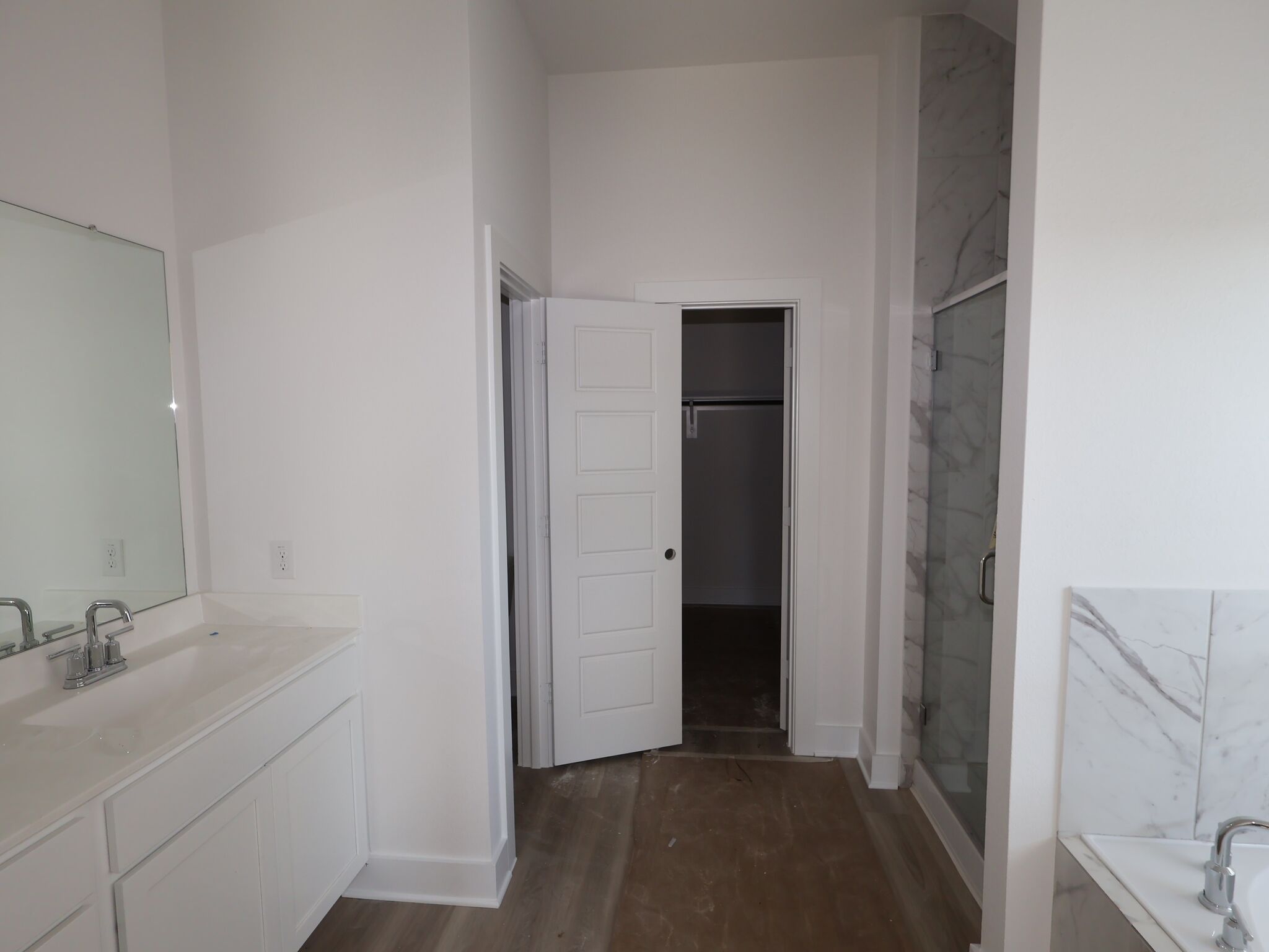 Owner's Bathroom