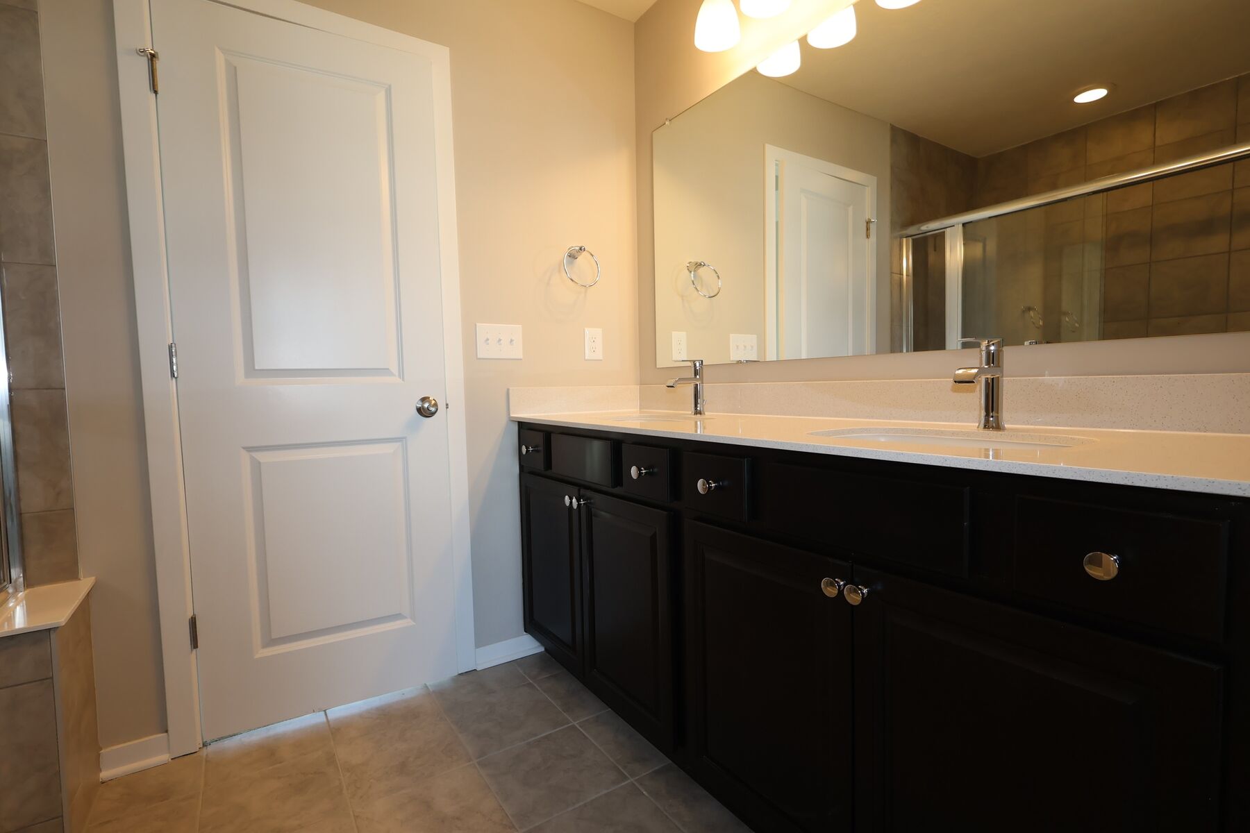Owner's Bathroom