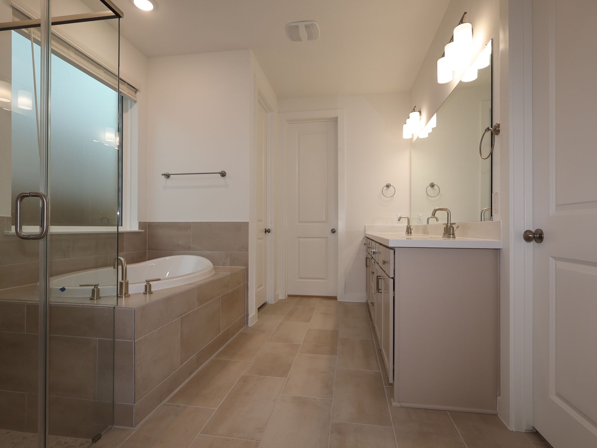 Owner's Bathroom