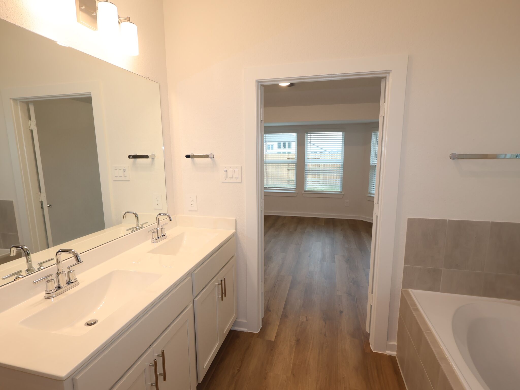 Owner's Bathroom