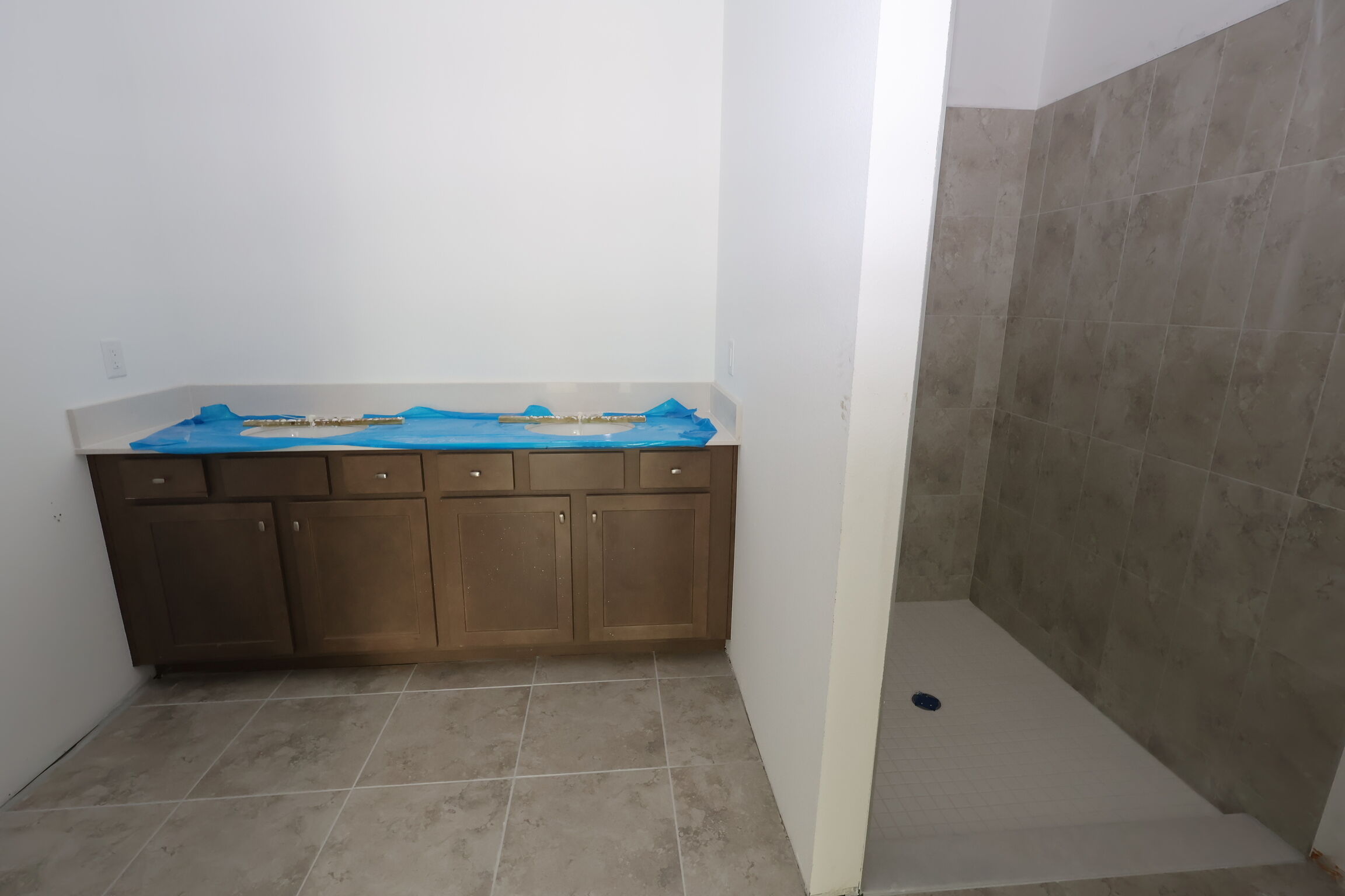 Owner's Bathroom