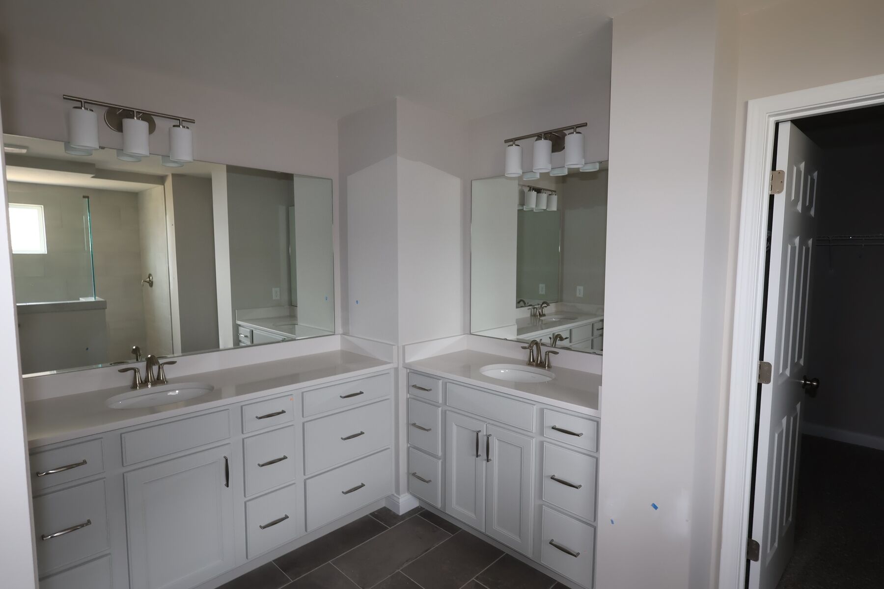 Owner's Bathroom