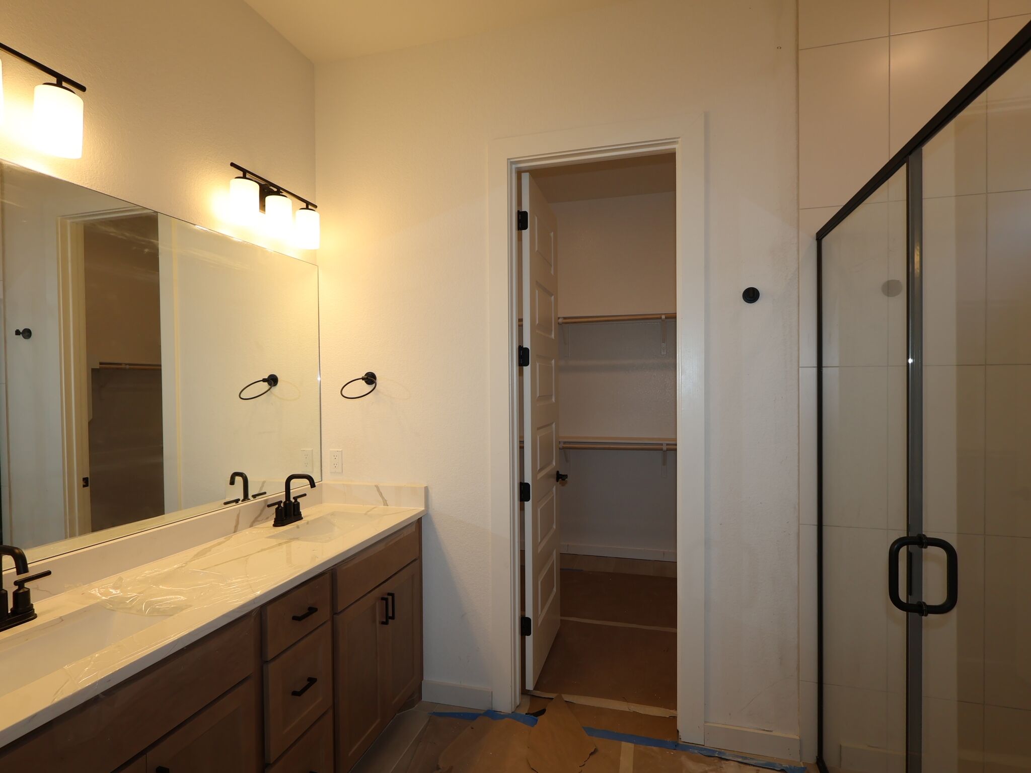 Owner's Bathroom