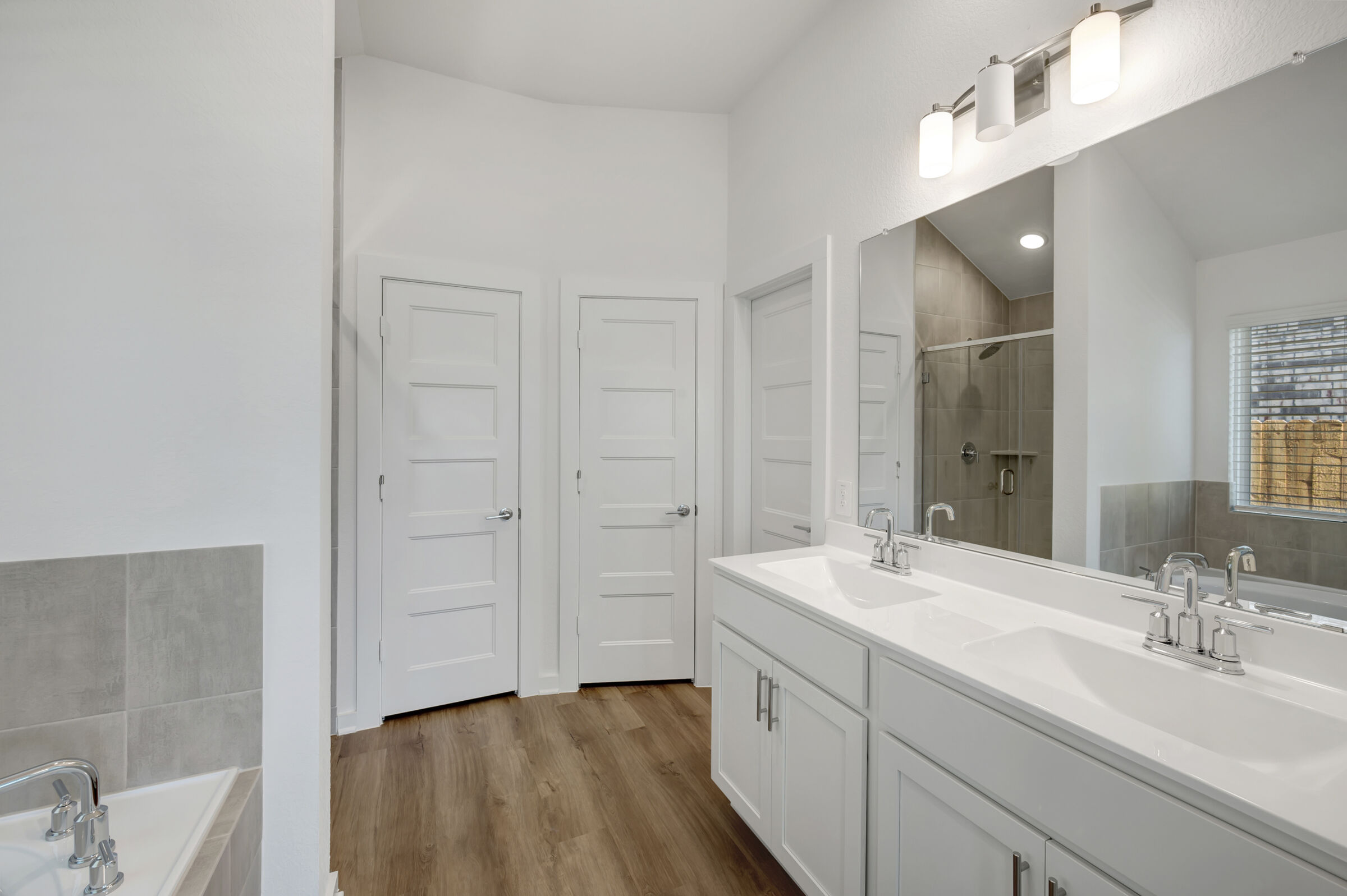 Owner's Bathroom