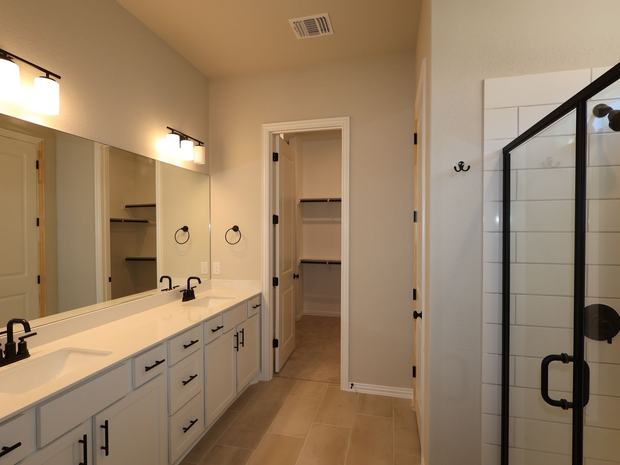 Owner's Bathroom