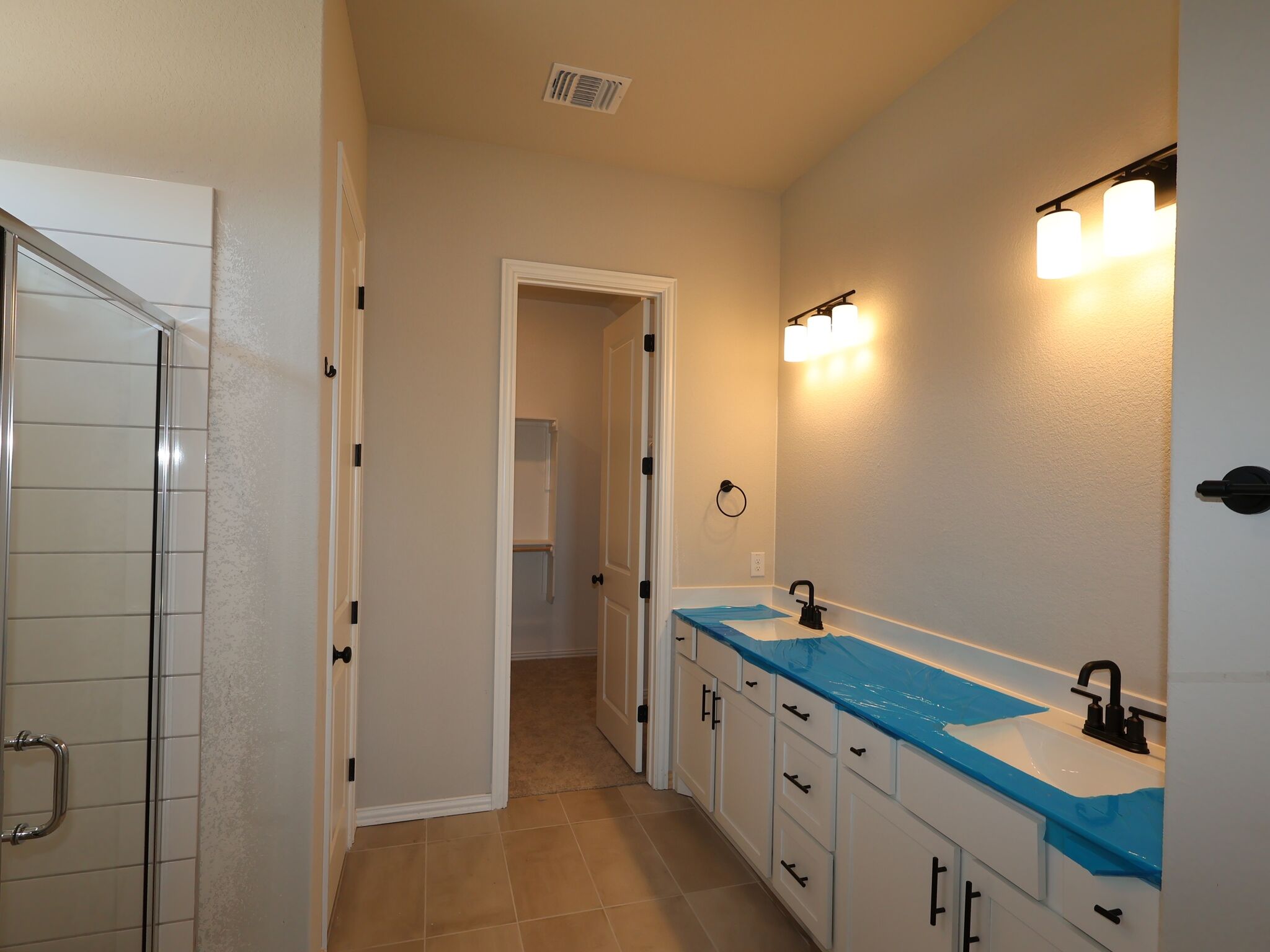 Owner's Bathroom