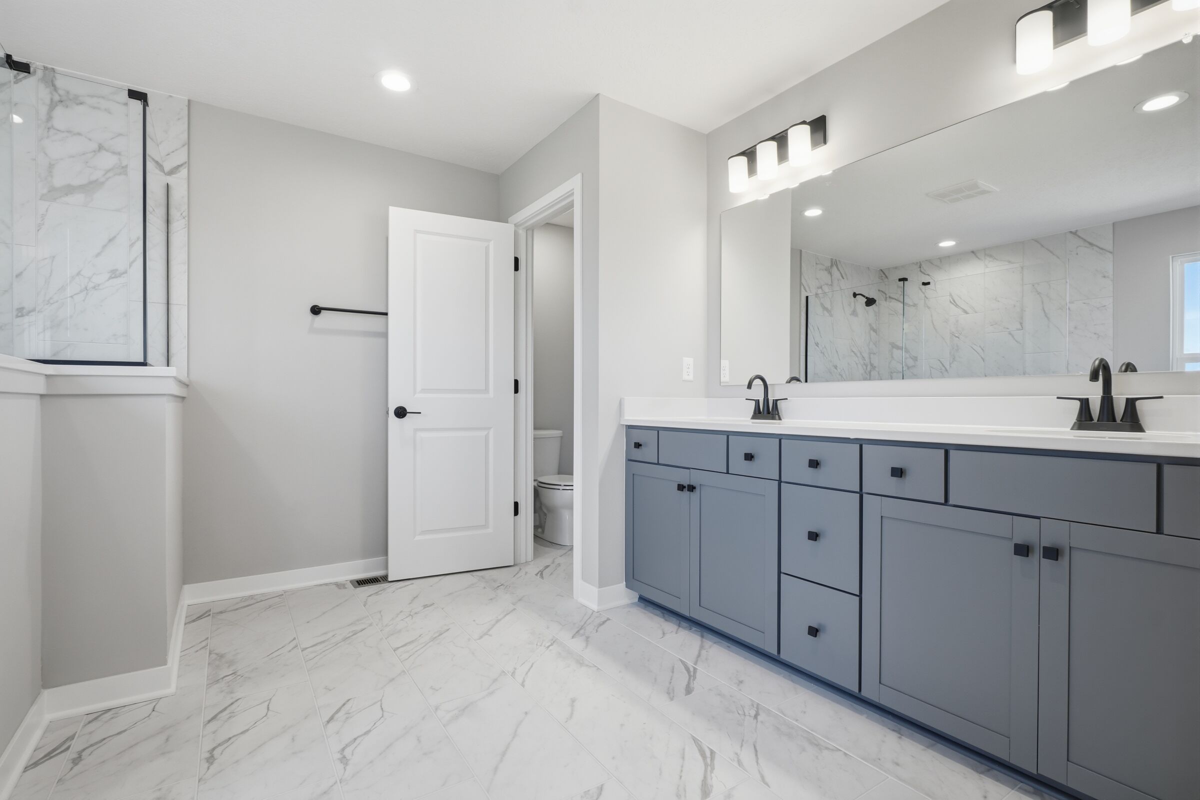 Owner's Bathroom