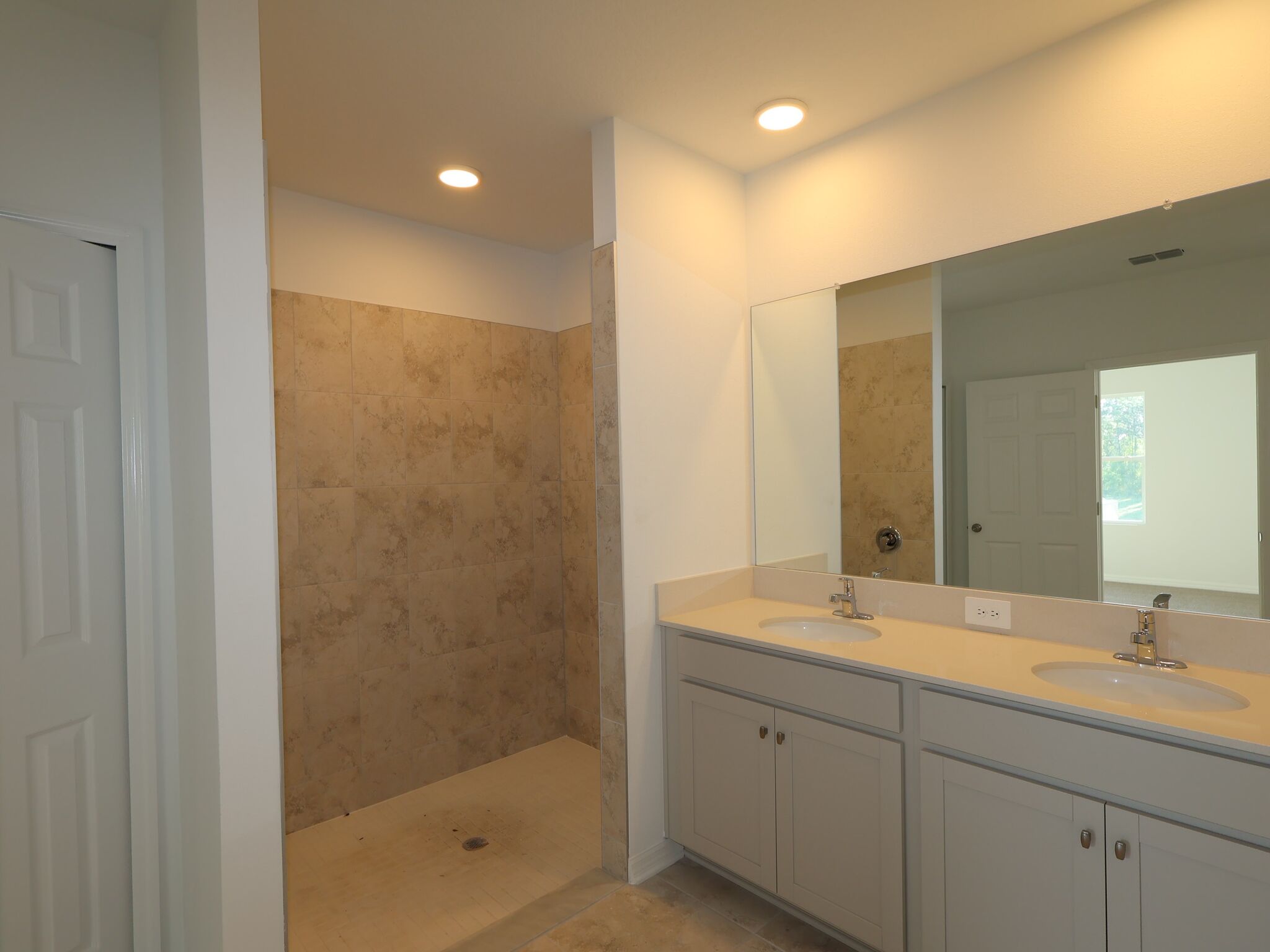 Owner's Bathroom