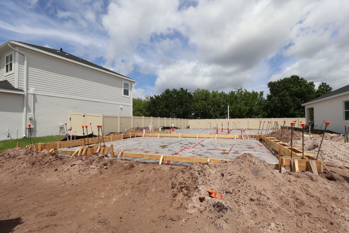 6741 Yellow Warbler Bend