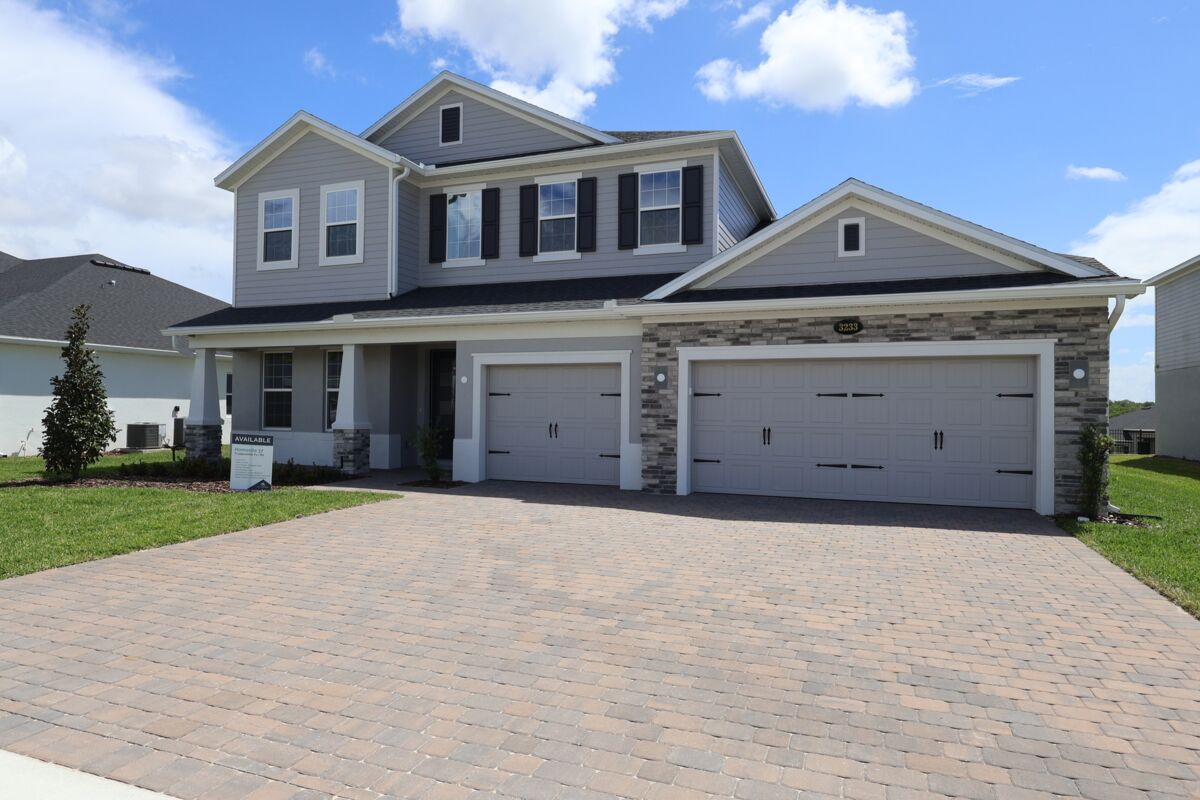 3233 Wolf Lake Avenue