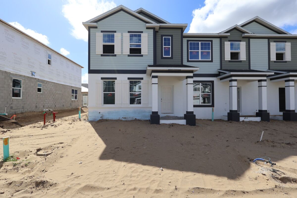 454 Lady Palm Street