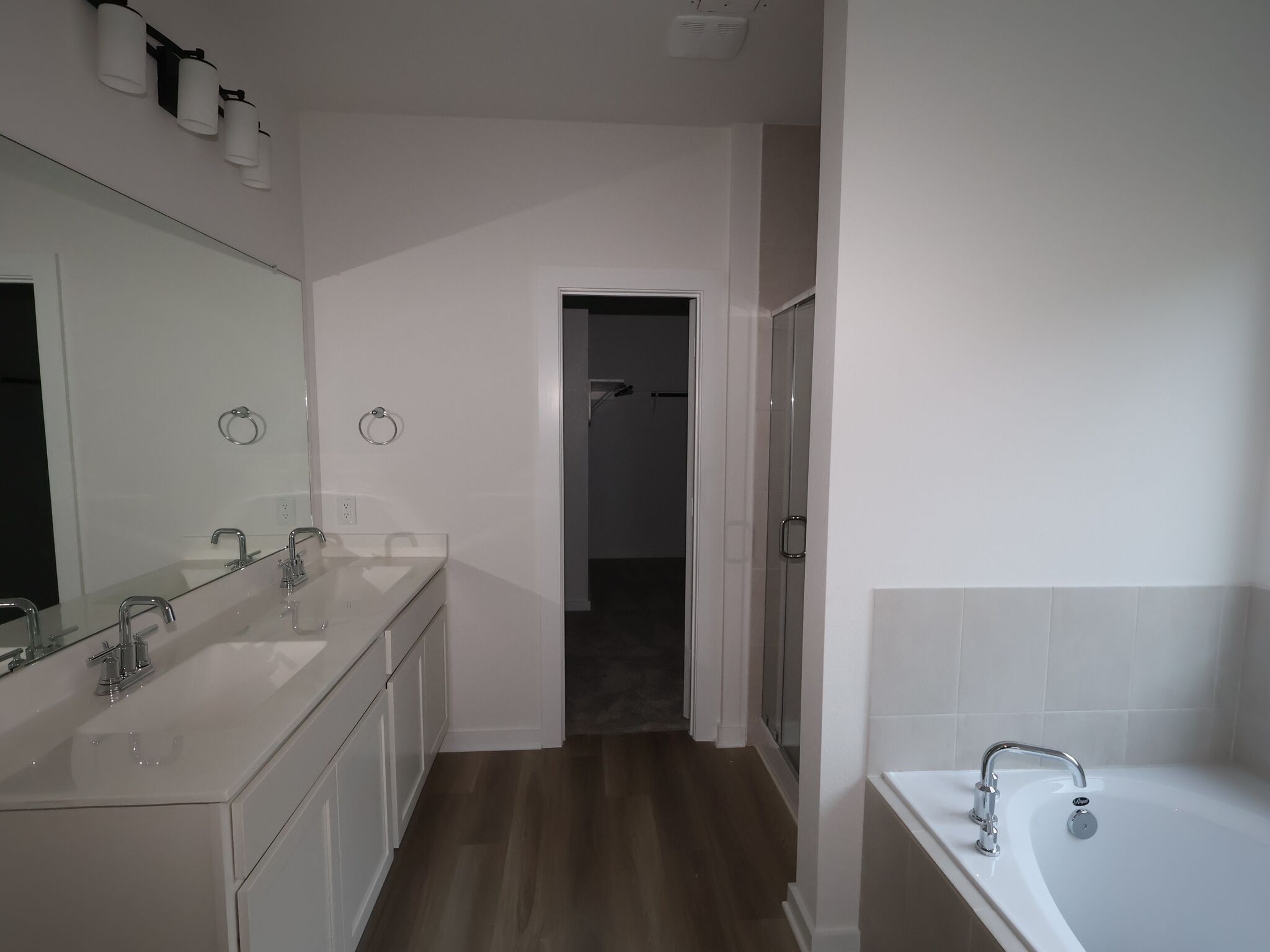 Owner's Bathroom