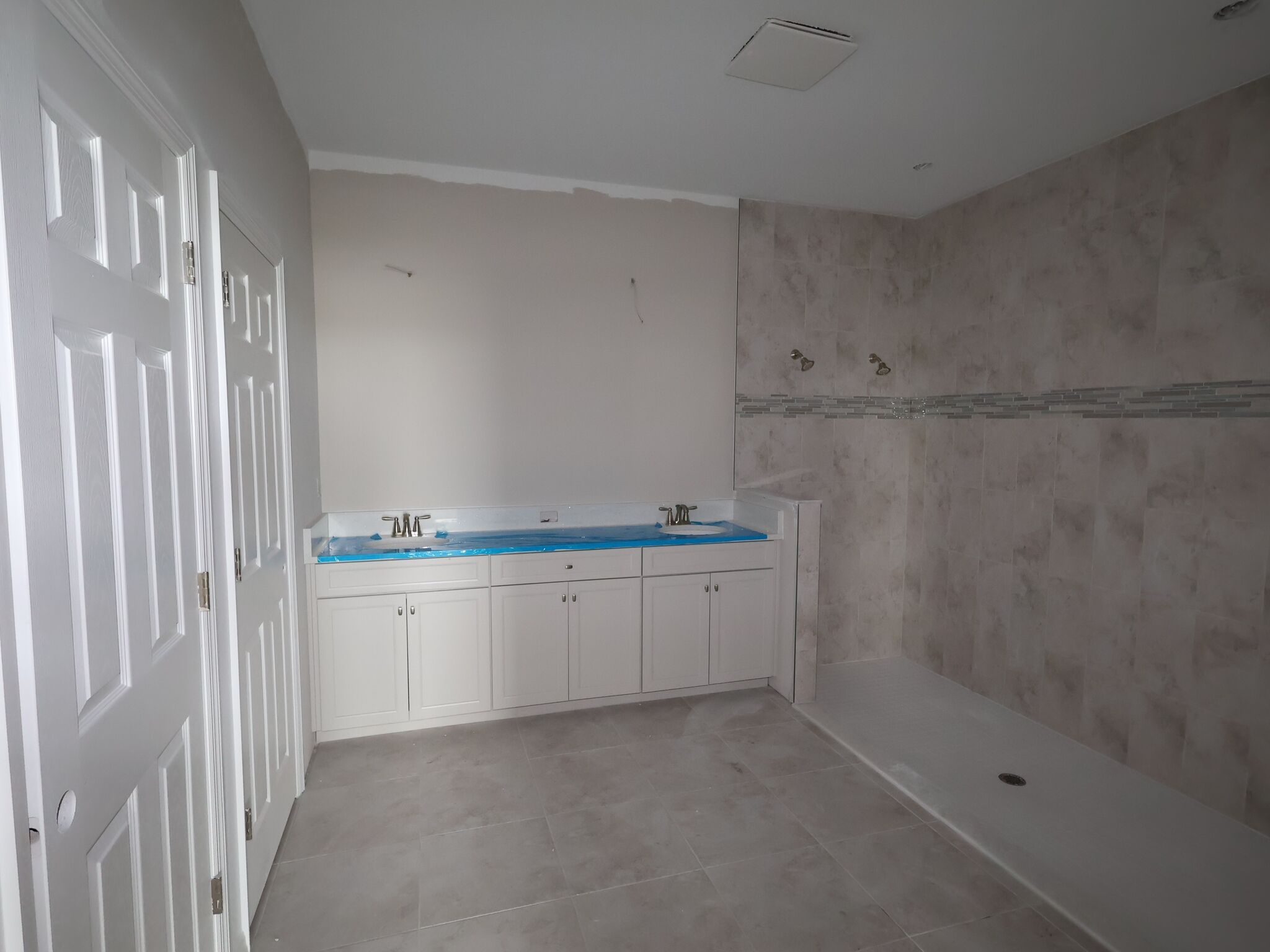 Owner's Bathroom