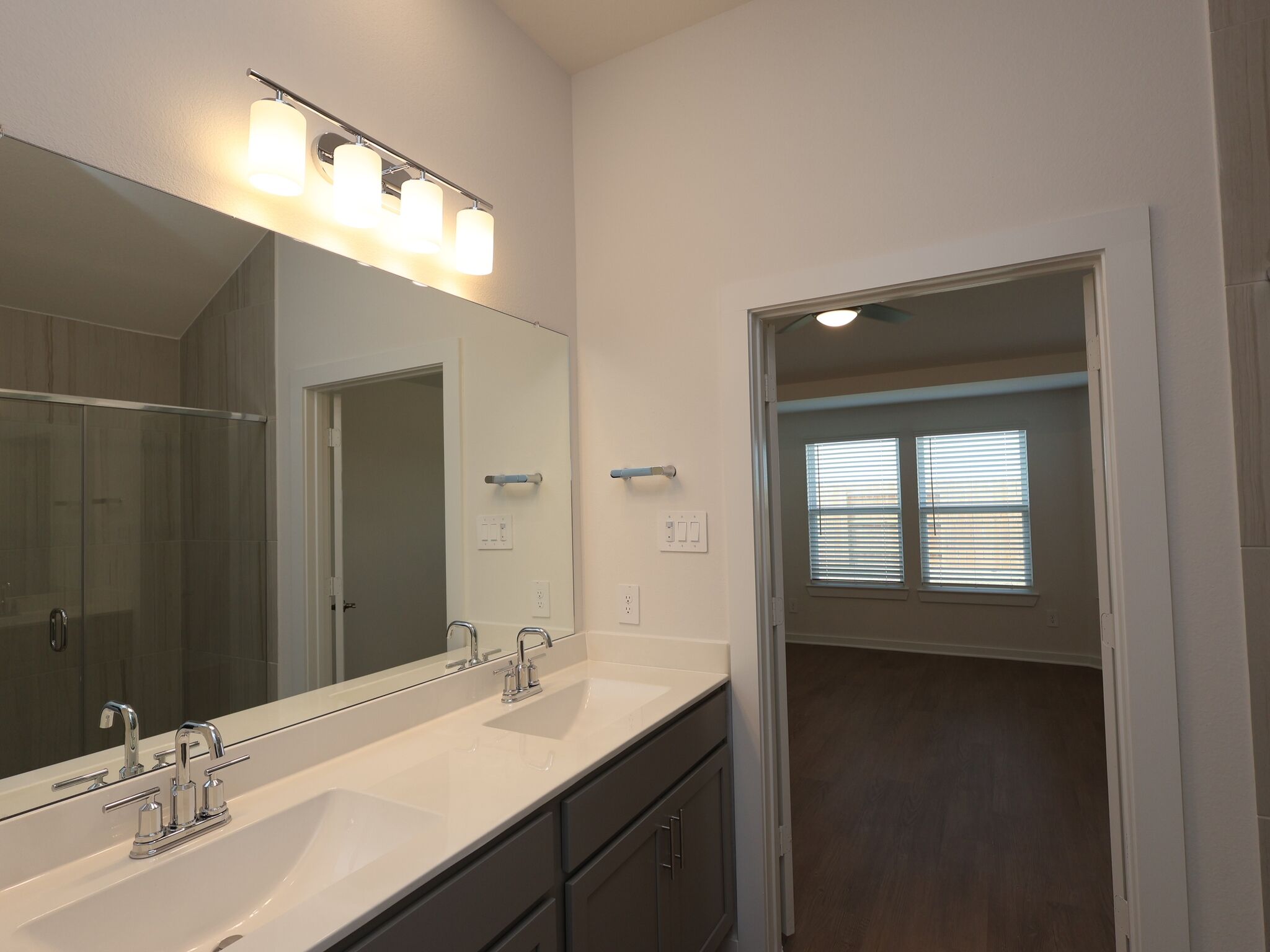 Owner's Bathroom