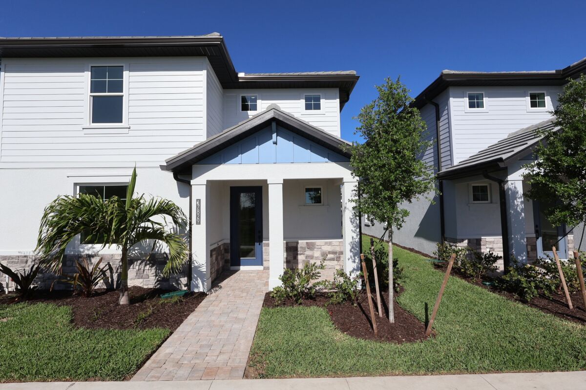 17829 Broadleaf Loop