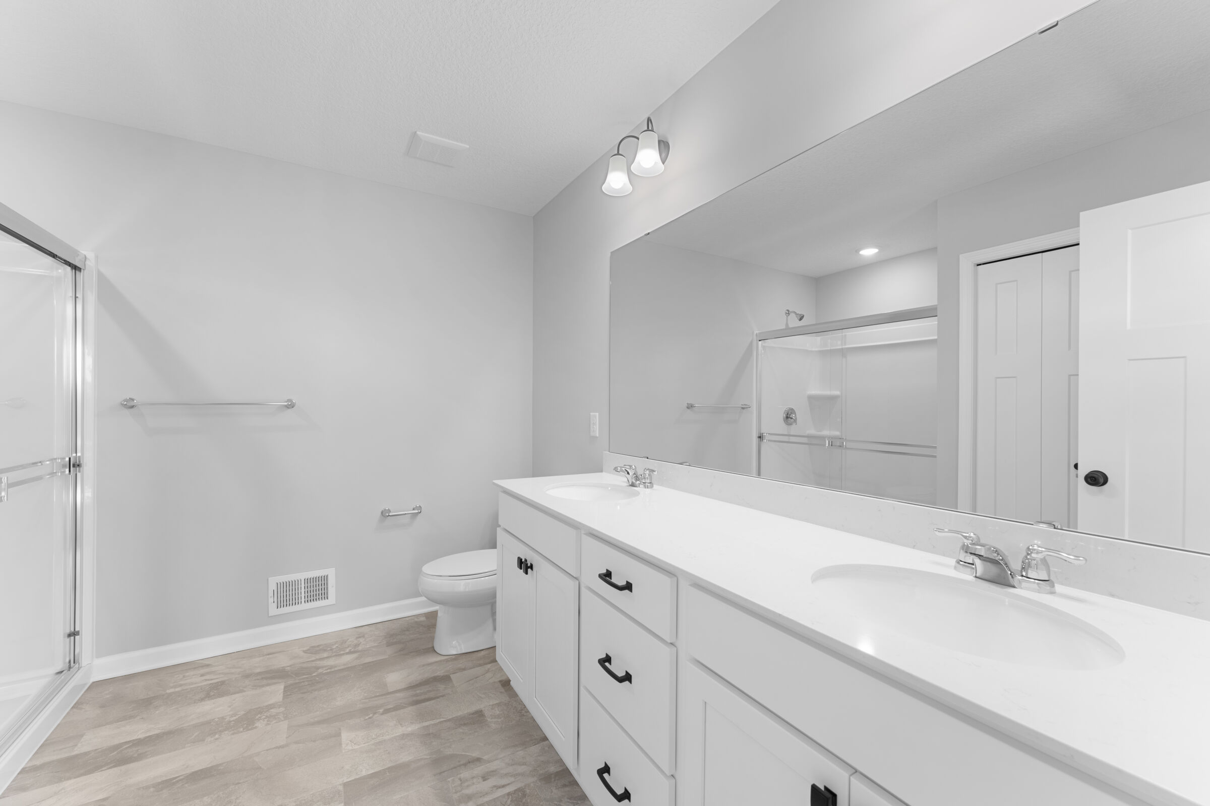 Owner's Bathroom