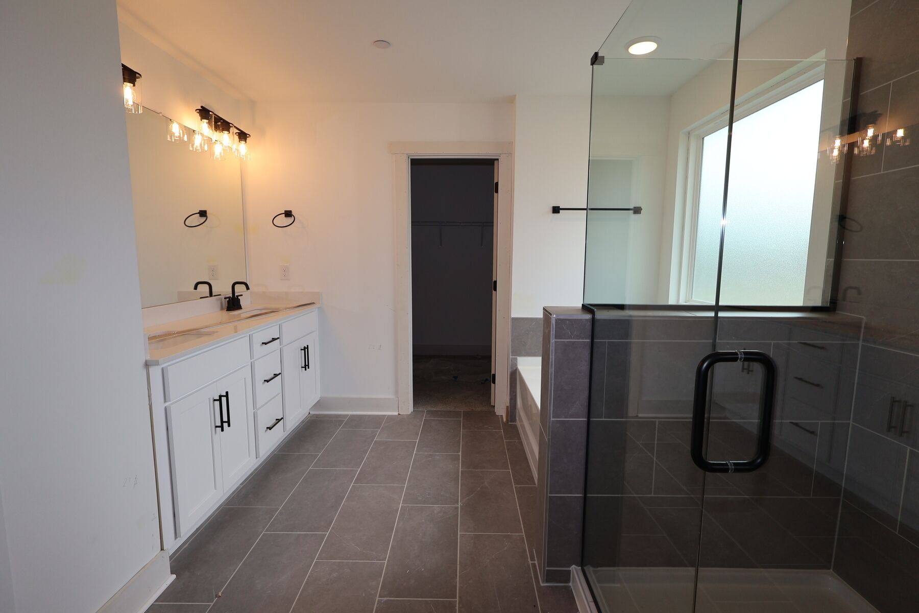 Owner's Bathroom