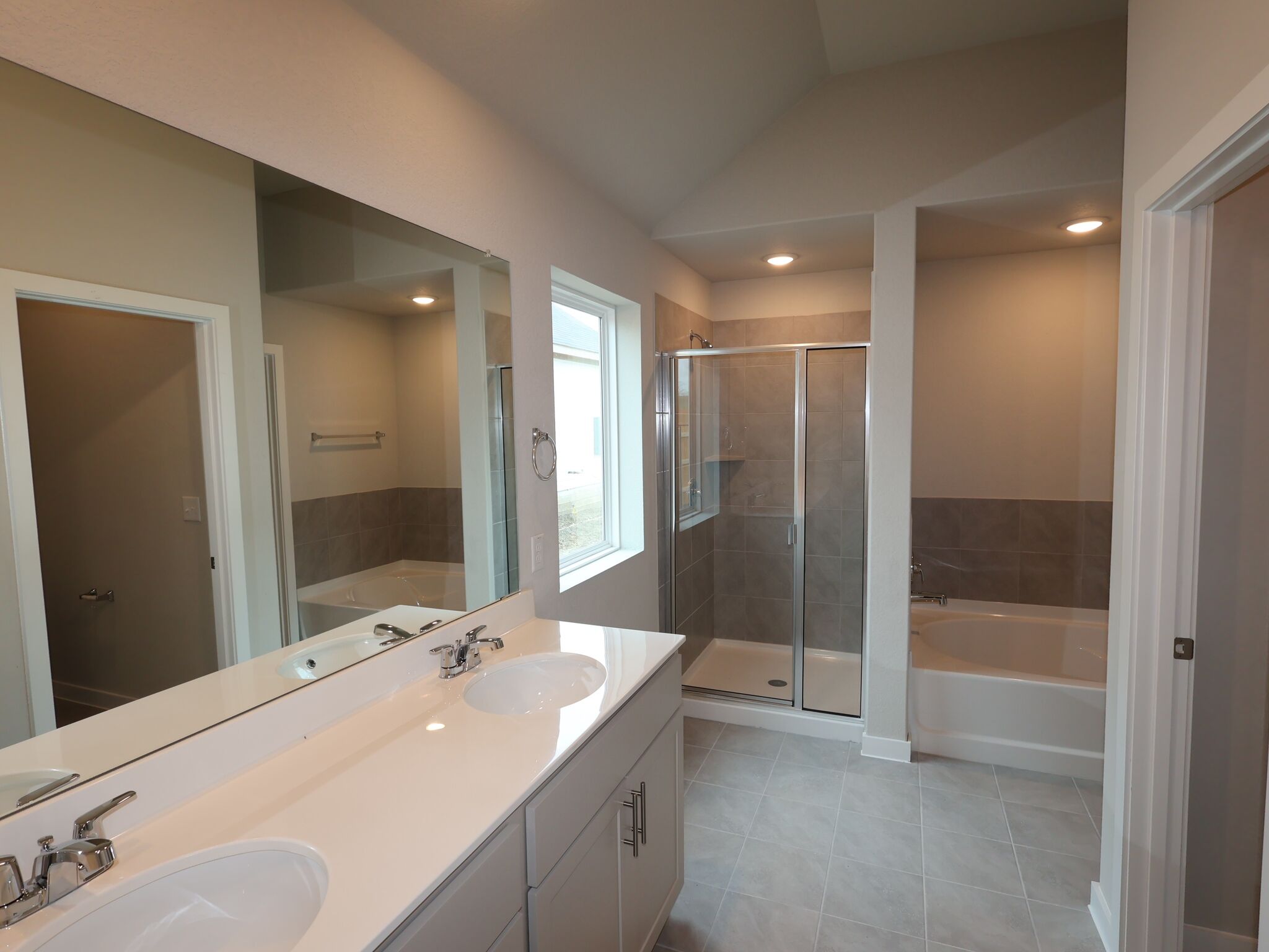 Owner's Bathroom