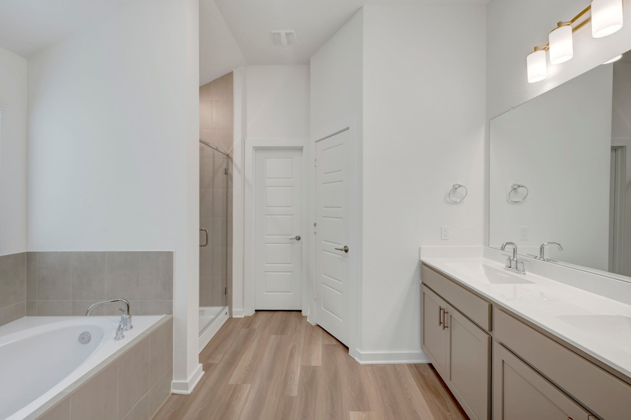 Owner's Bathroom