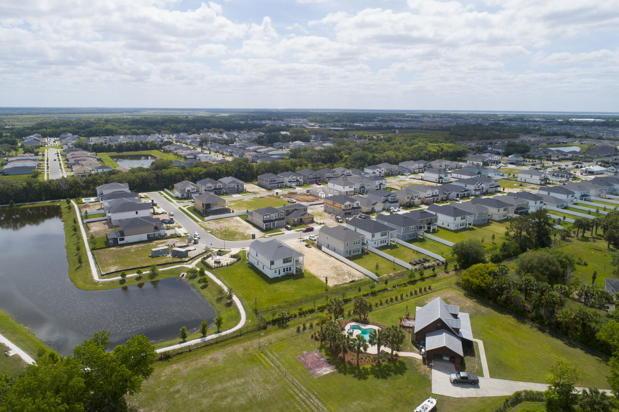 Estates at Rivercrest