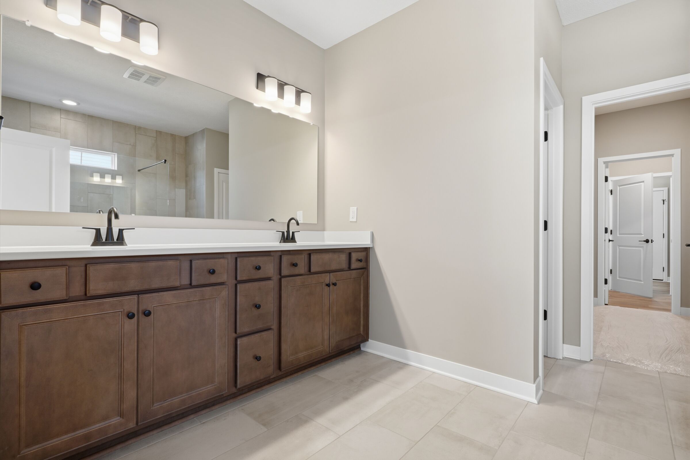 Owner's Bathroom
