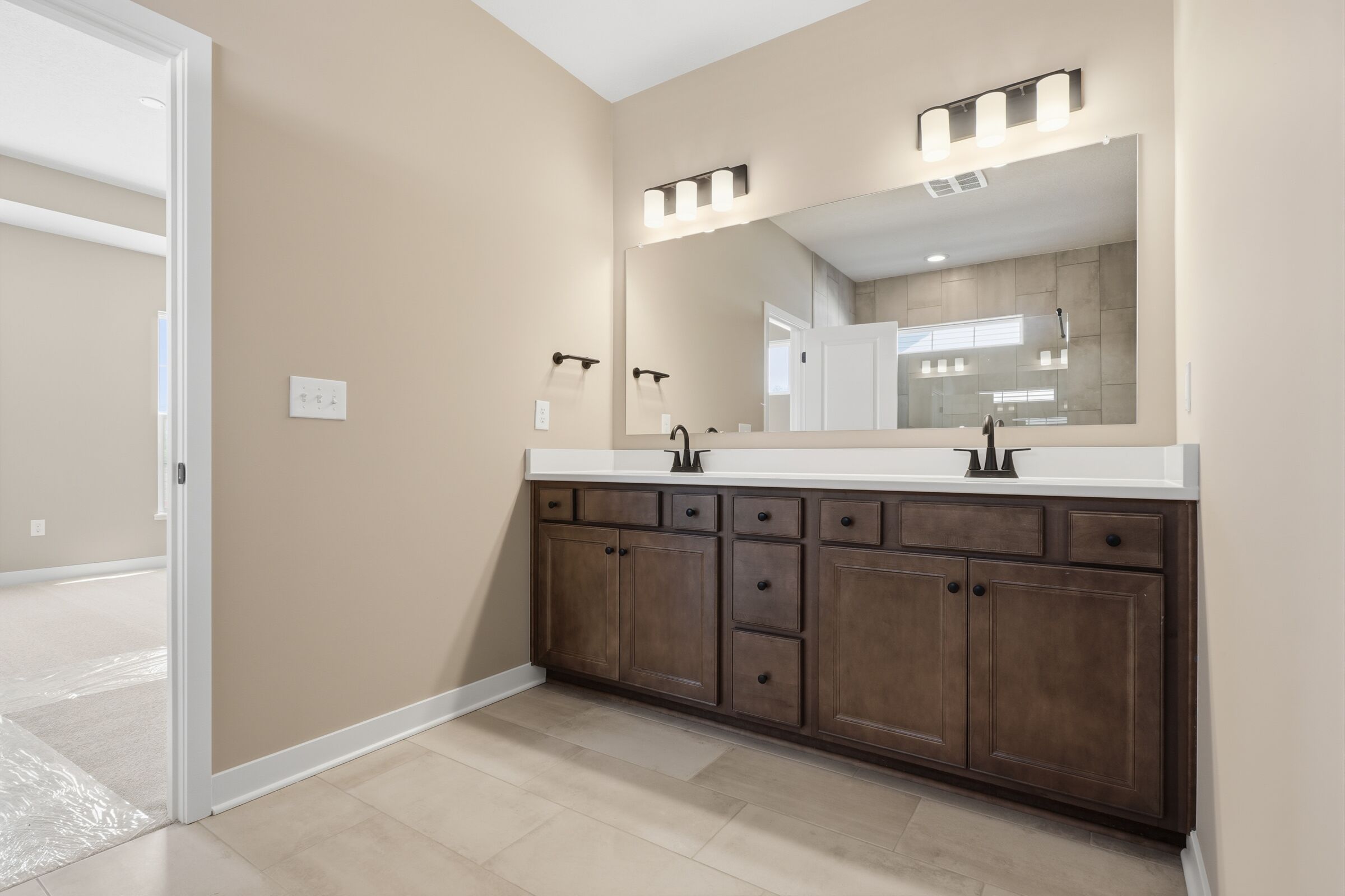Owner's Bathroom