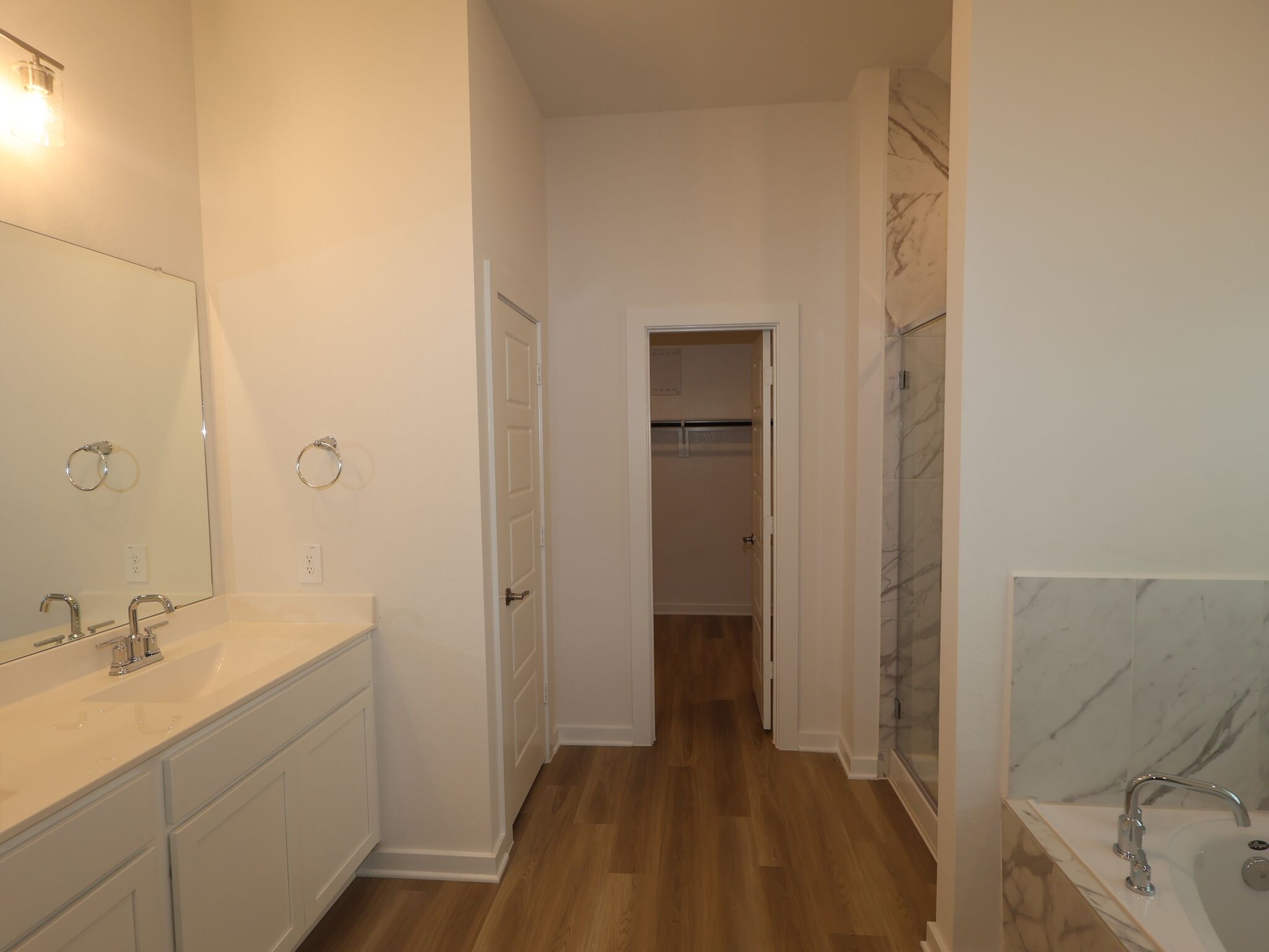 Owner's Bathroom