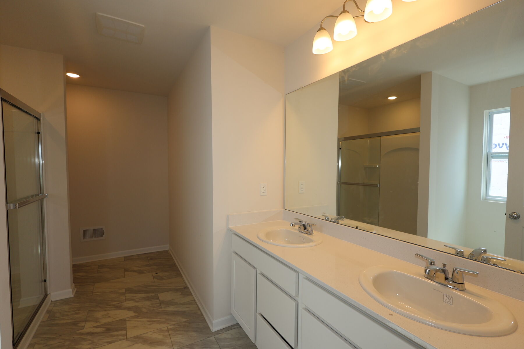 Owner's Bathroom