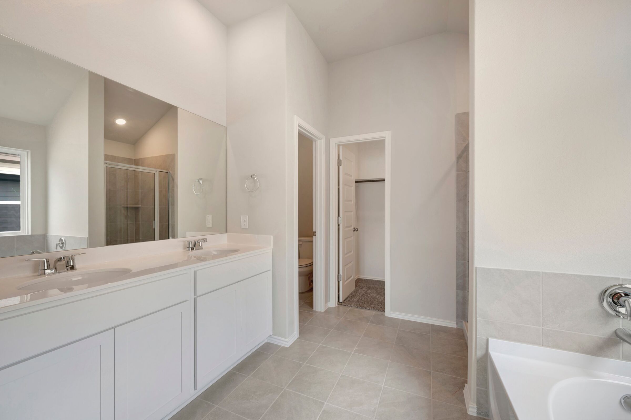 Owner's Bathroom