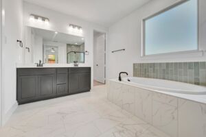 Owner's Bathroom