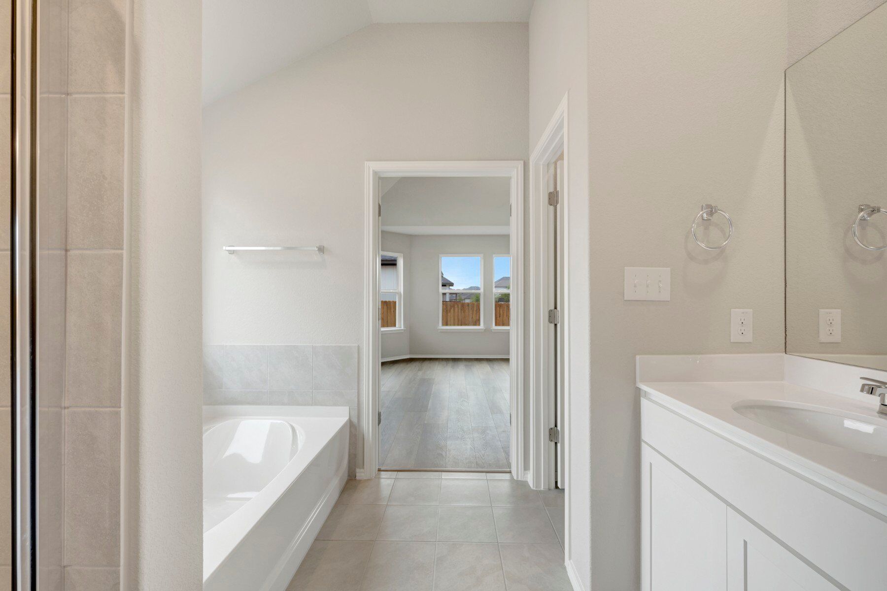 Owner's Bathroom