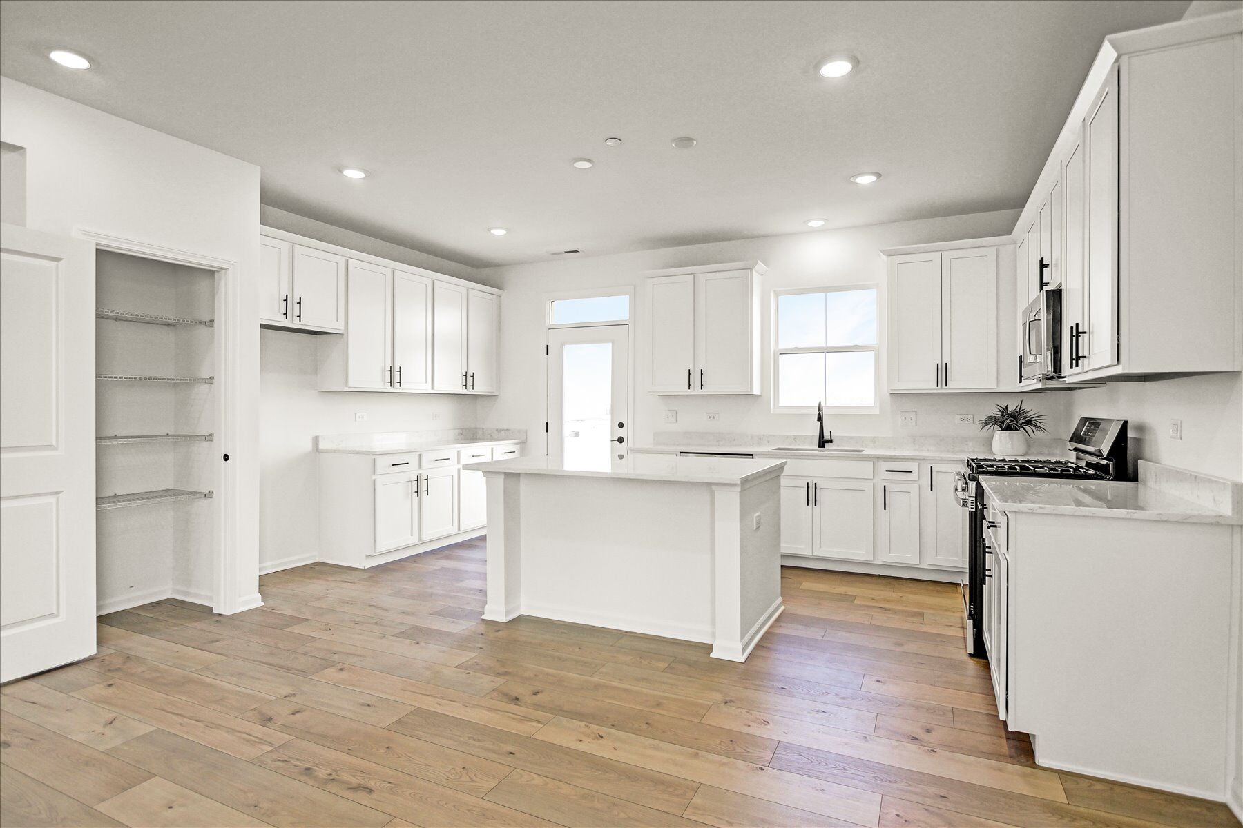 Kitchen 