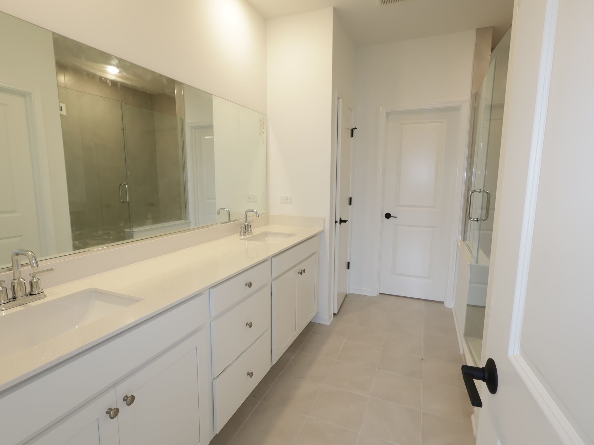 Owner's Bathroom