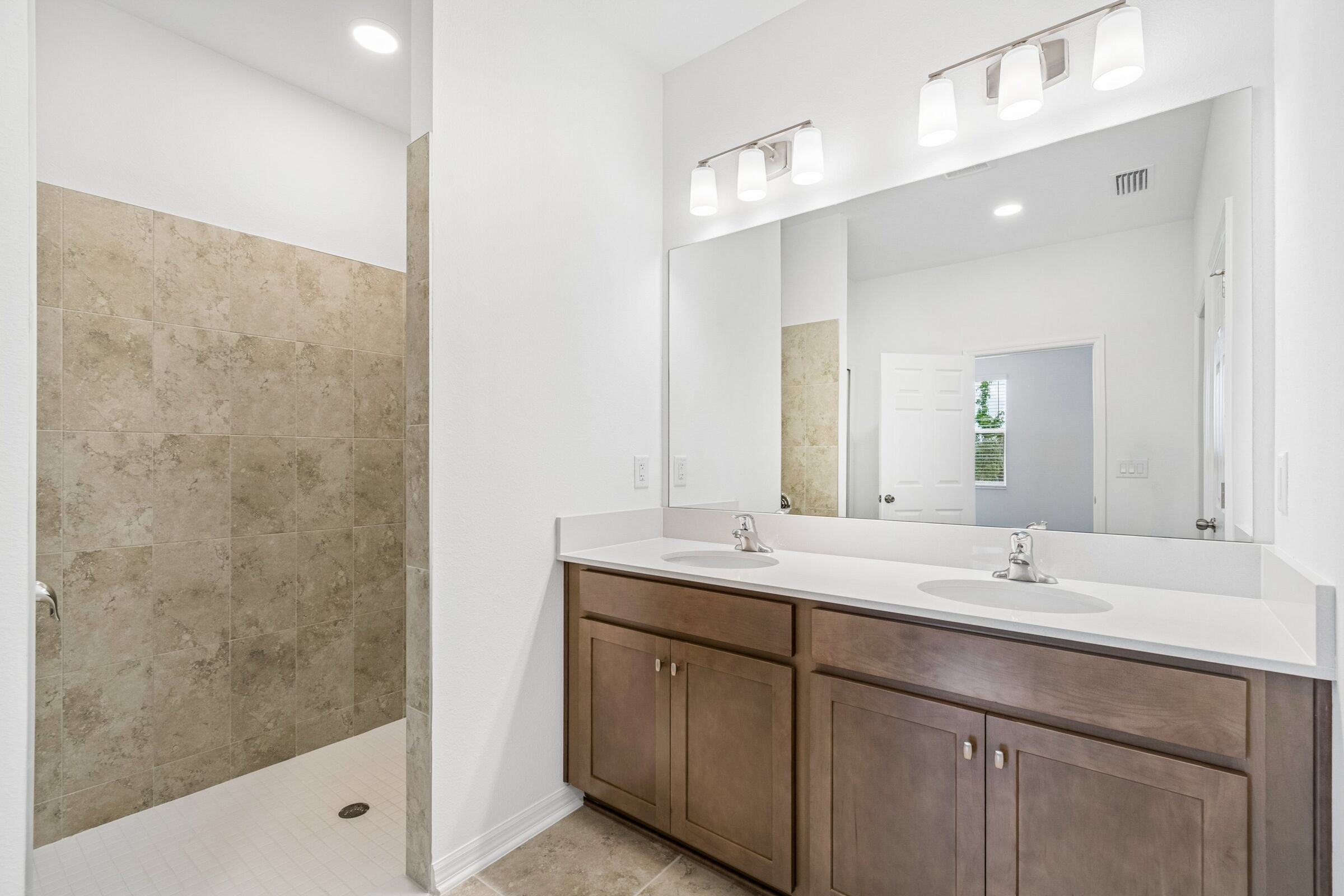 Owner's Bathroom