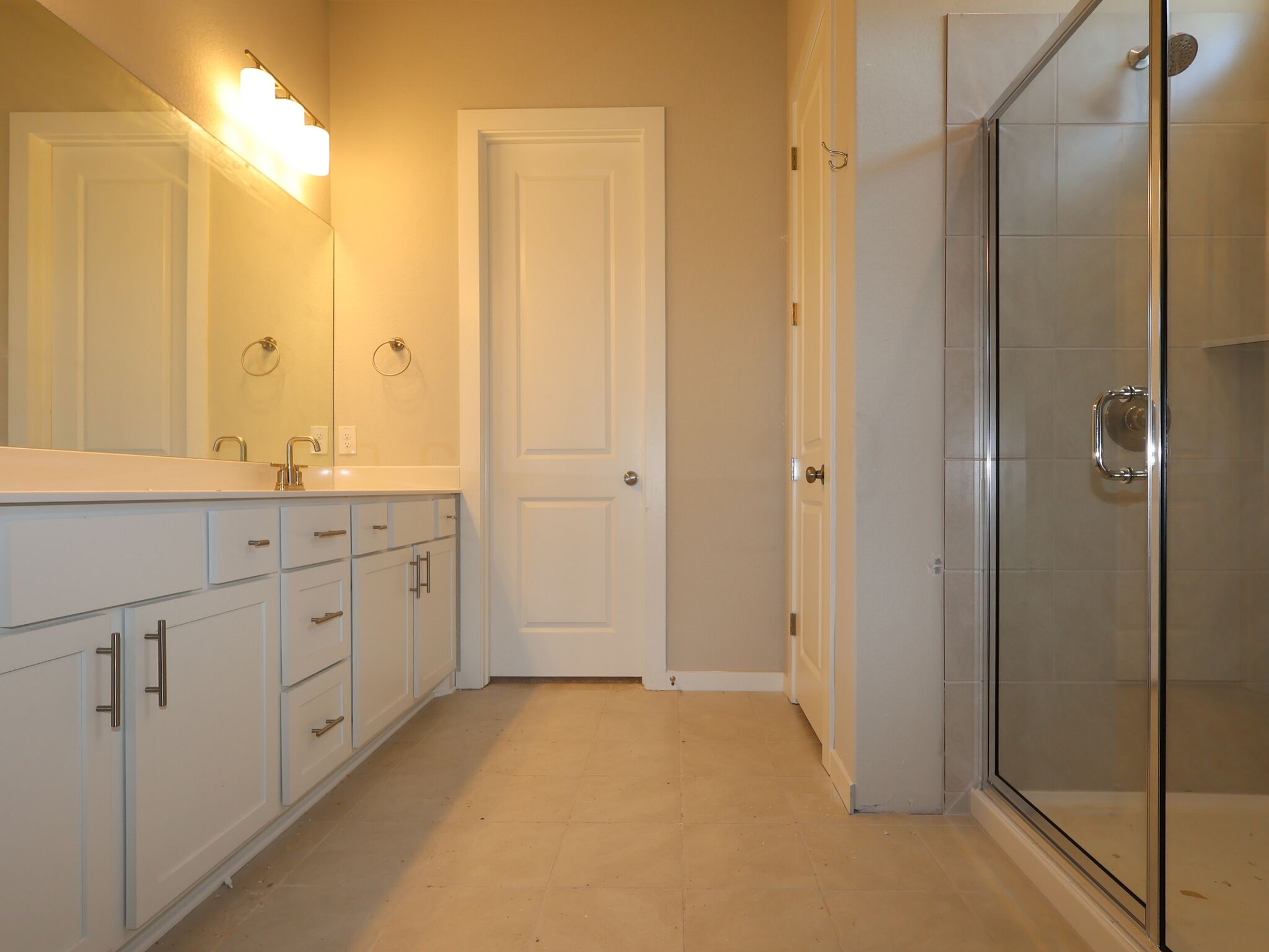 Owner's Bathroom