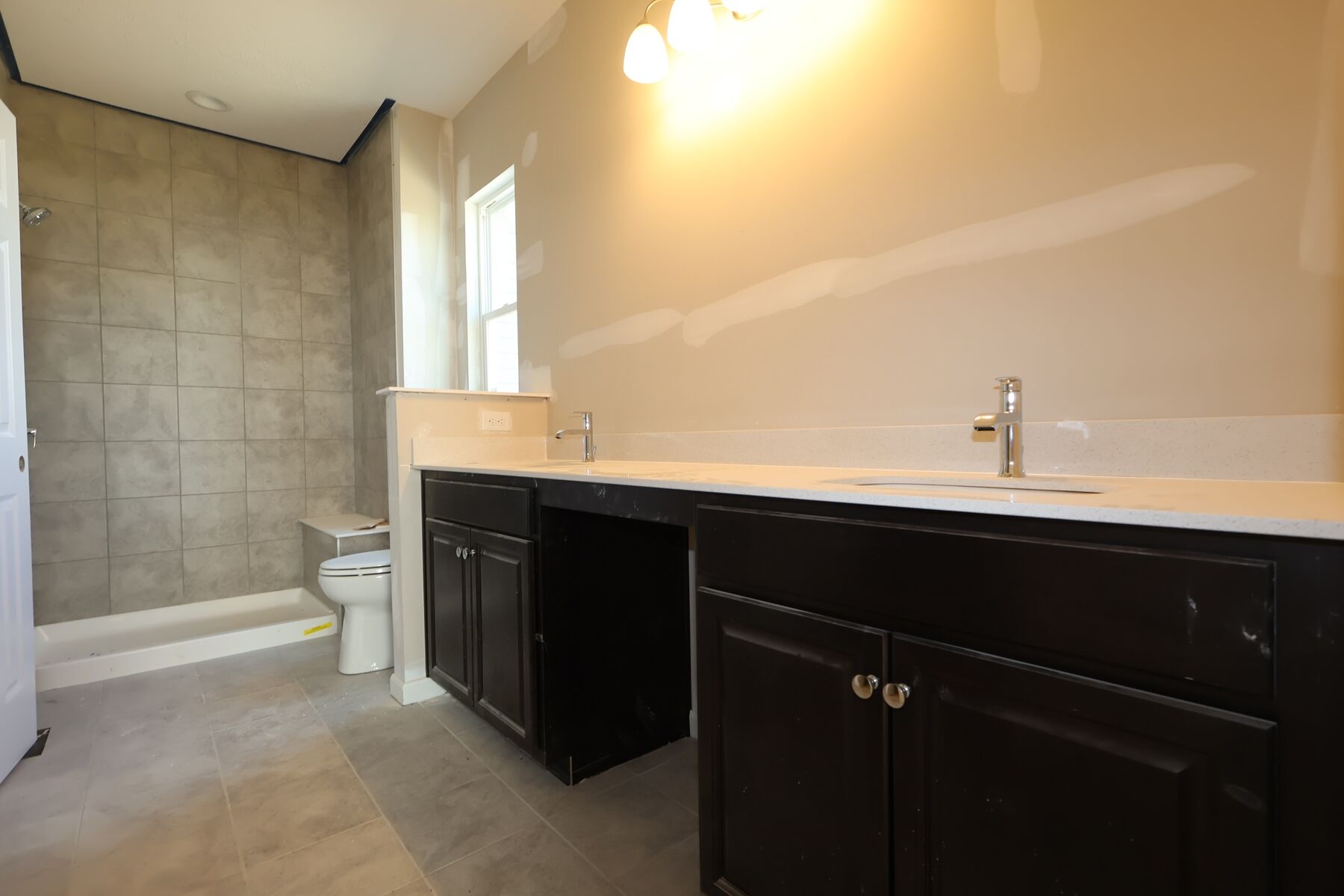 Owner's Bathroom