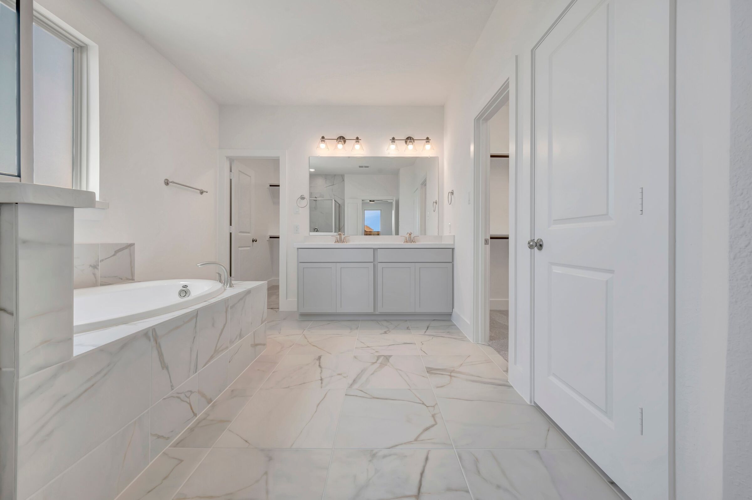 Owner's Bathroom
