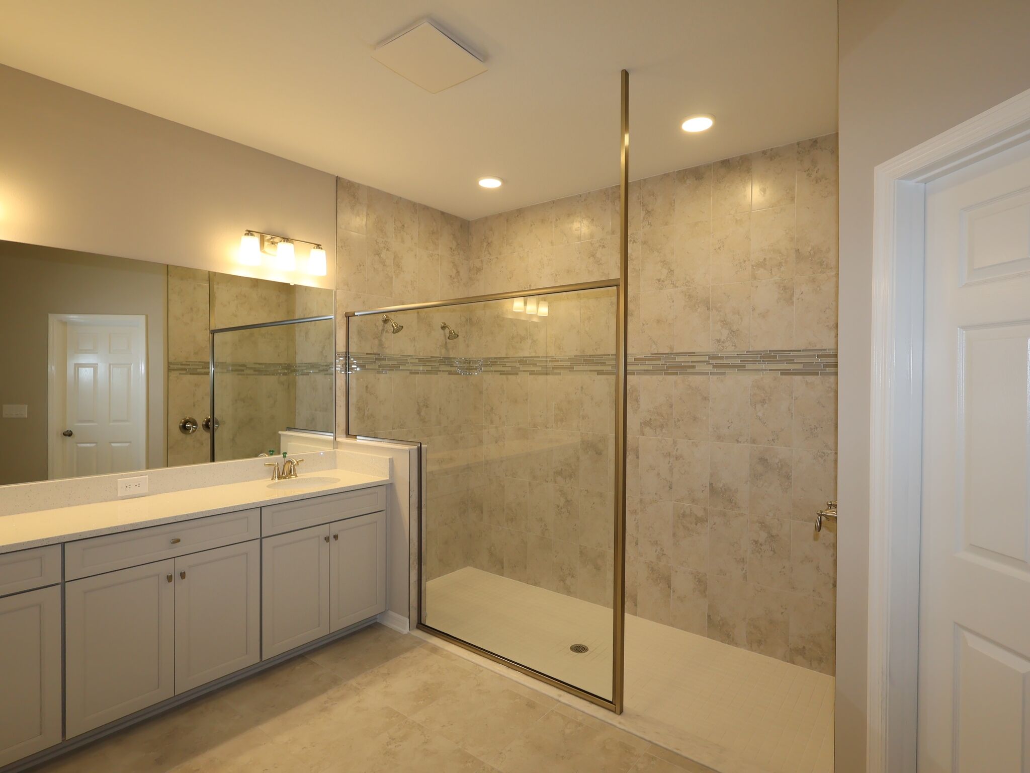 Owner's Bathroom